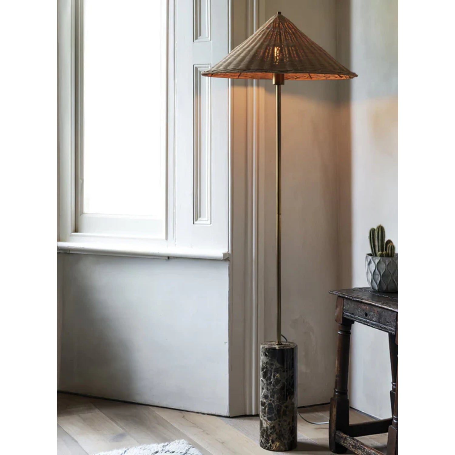 Tamisu Floor Lamp