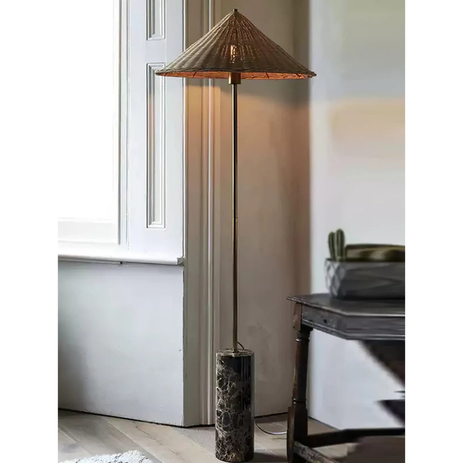 Tamisu Floor Lamp