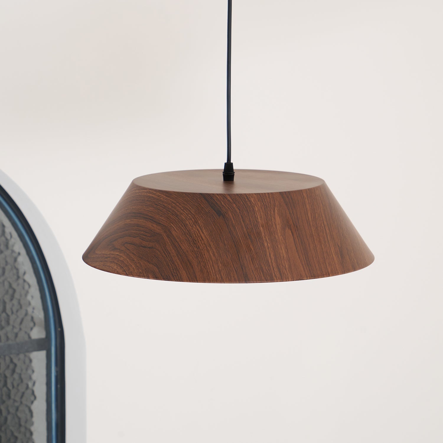 Trallon Wooden Japandi Pendant Light