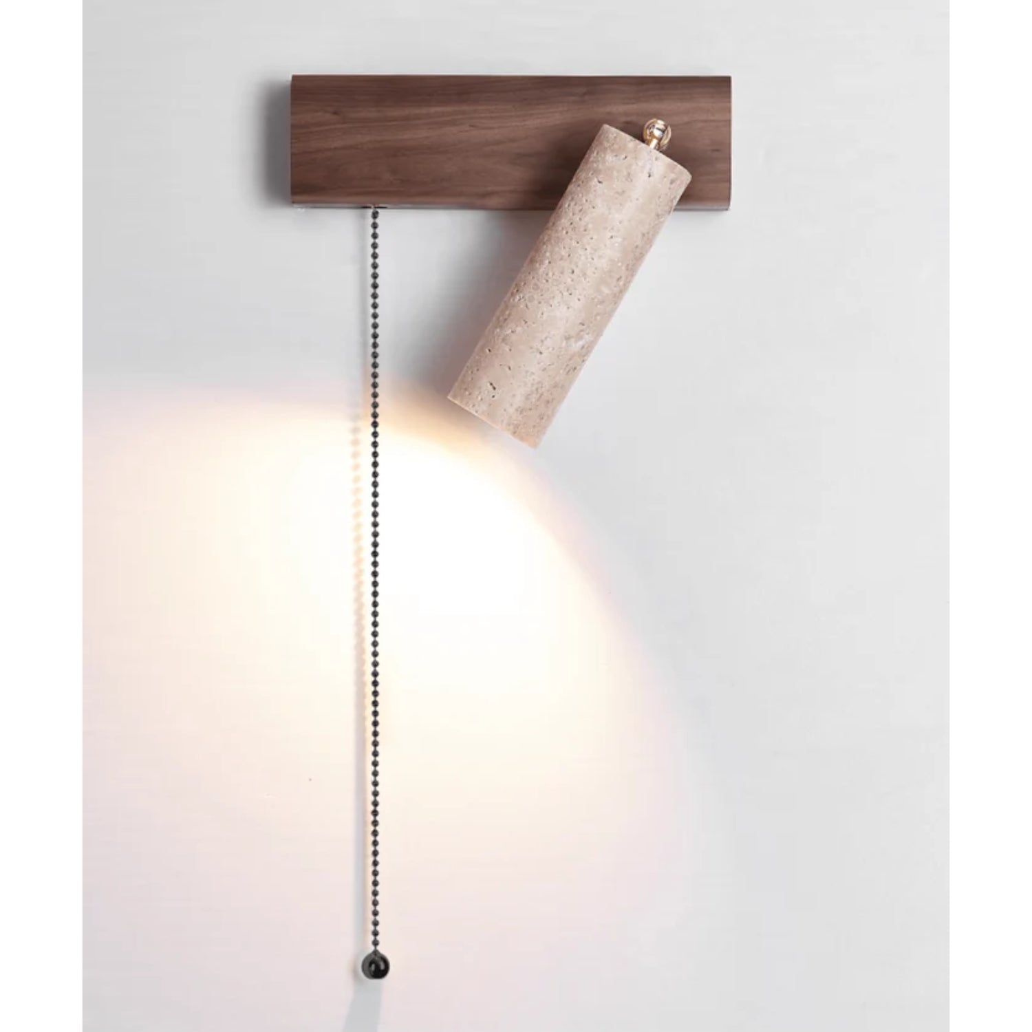 Bemaes Wall Light