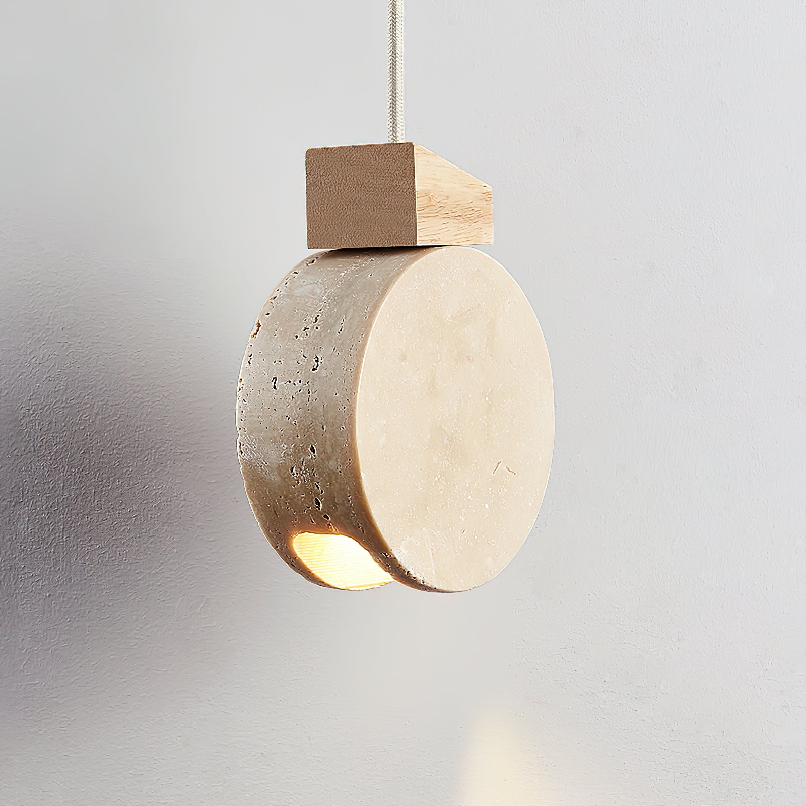 Tenna Ring Pendant Light