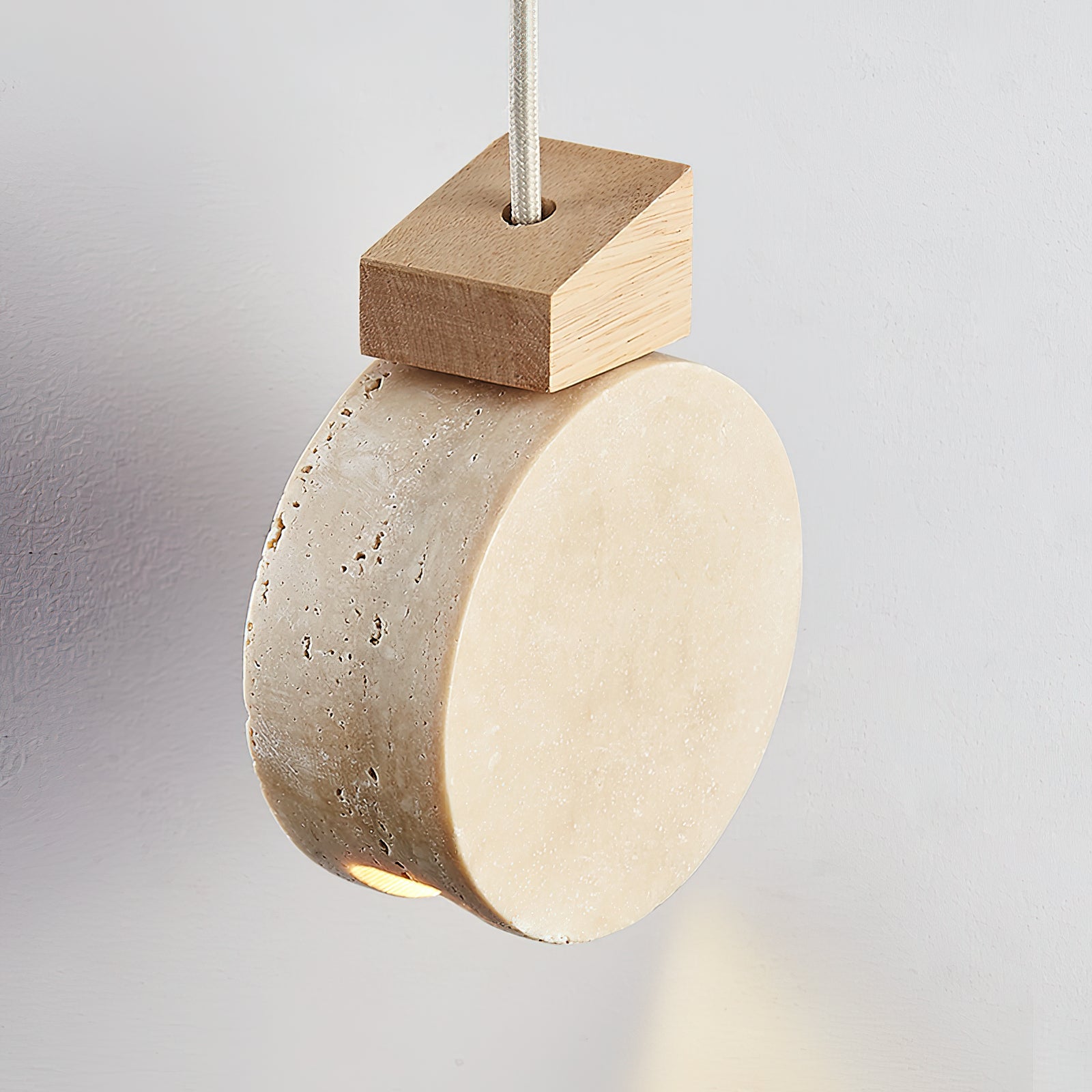 Tenna Ring Pendant Light