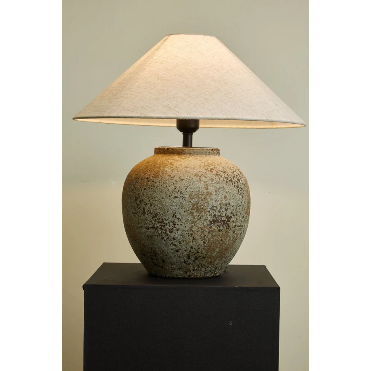 Vesomel Table Lamp