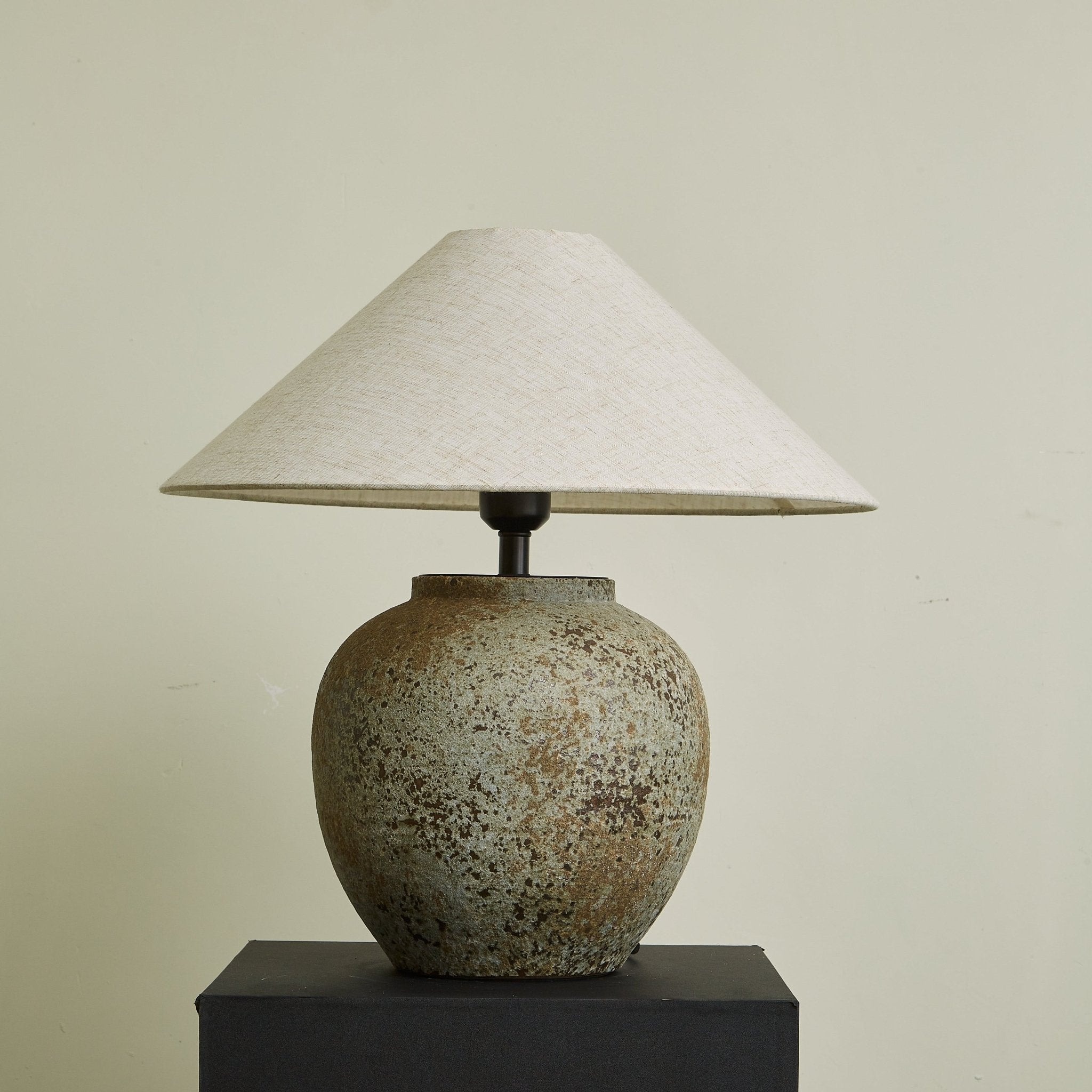 Vesomel Table Lamp