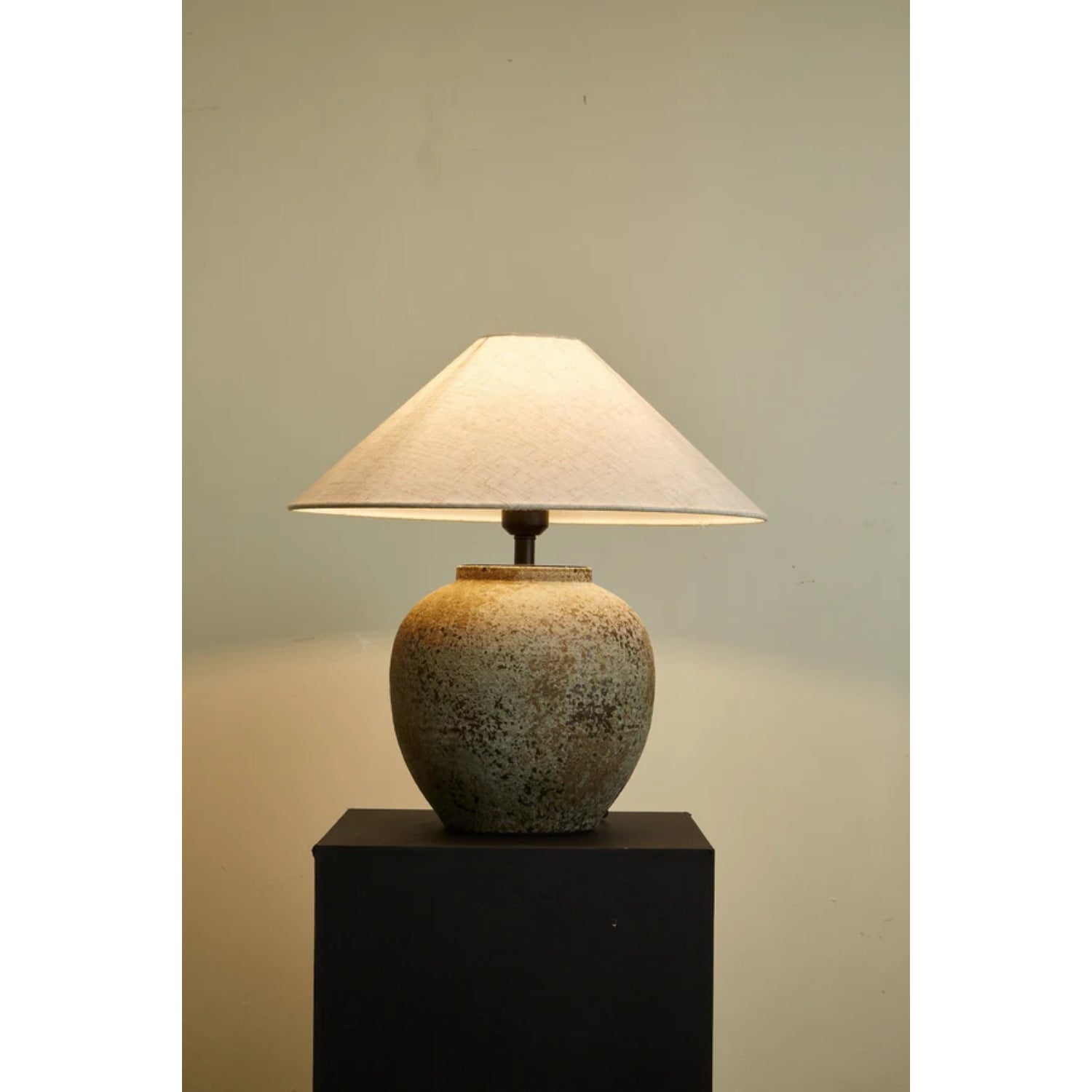 Vesomel Table Lamp