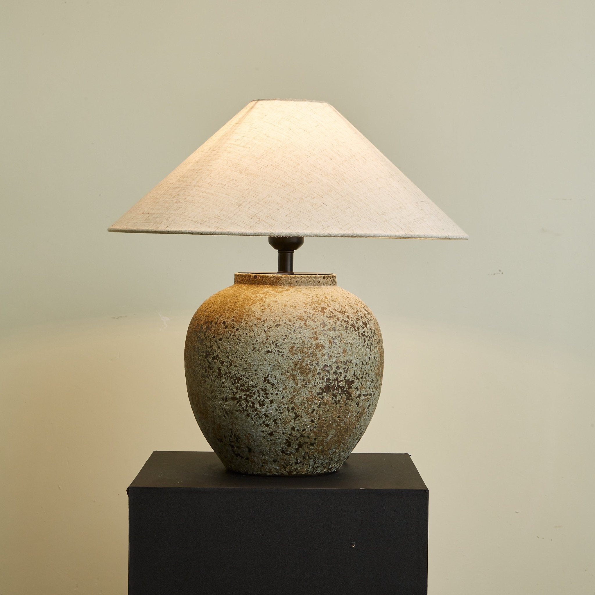 Vesomel Table Lamp
