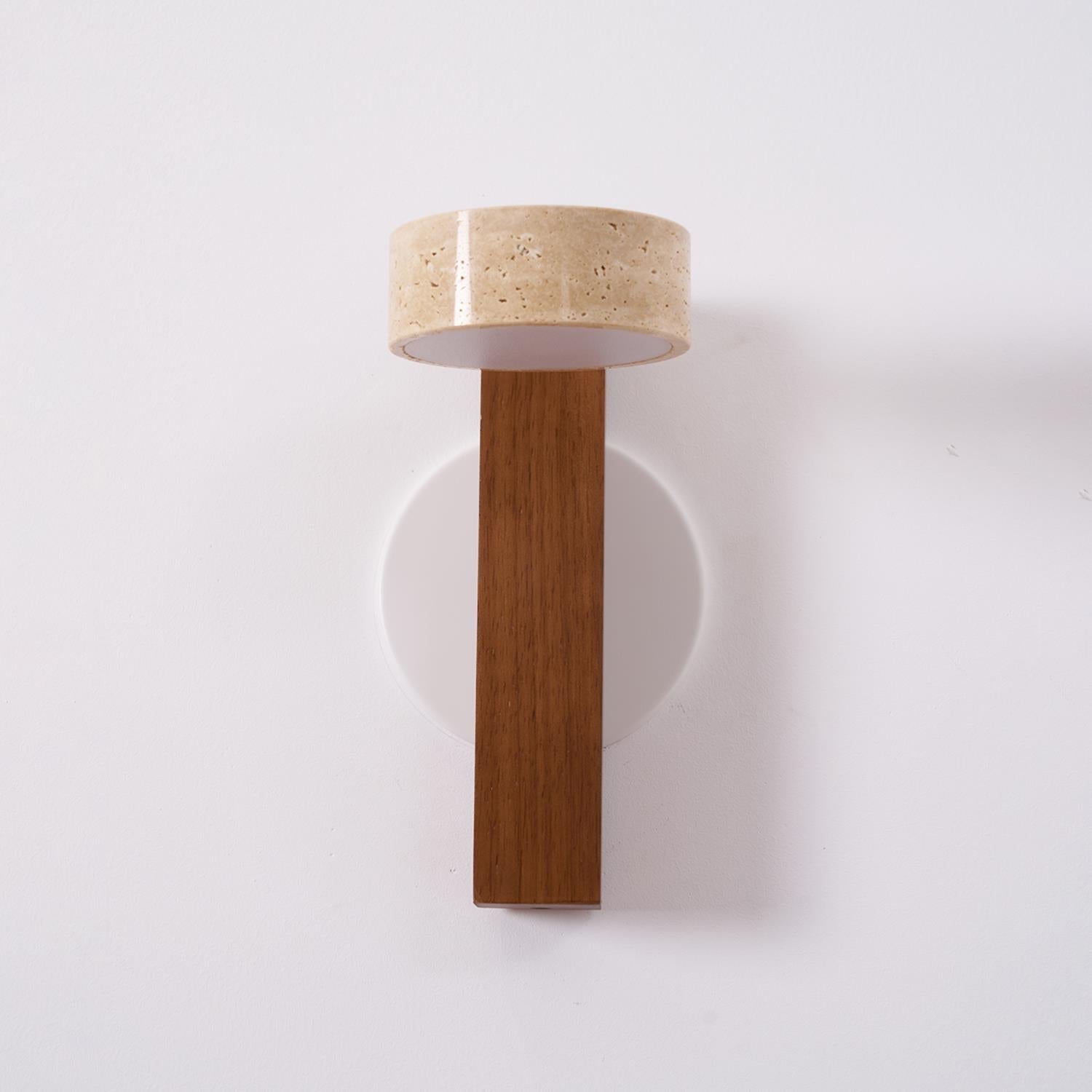 Molevi Wall Light