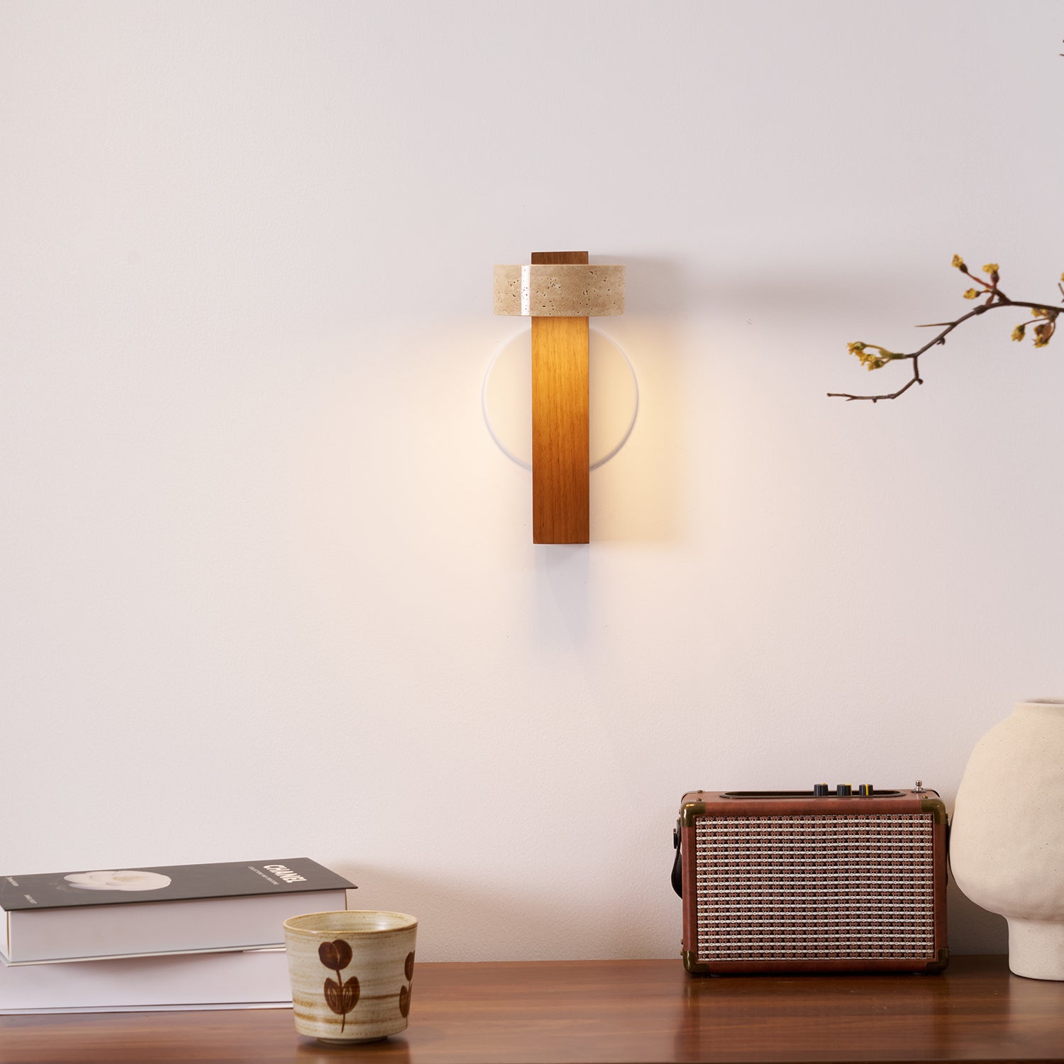 Molevi Wall Light