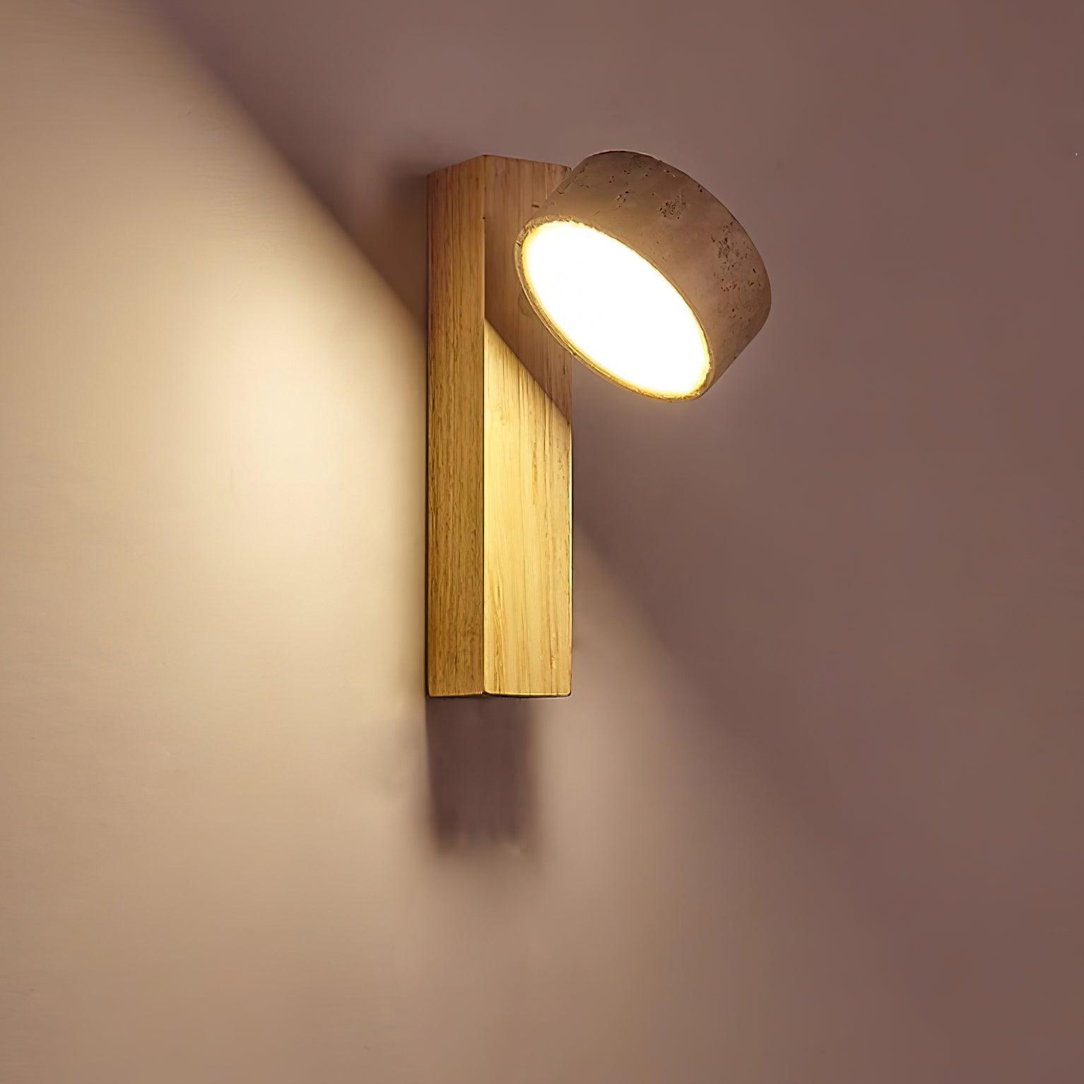 Molevi Wall Light