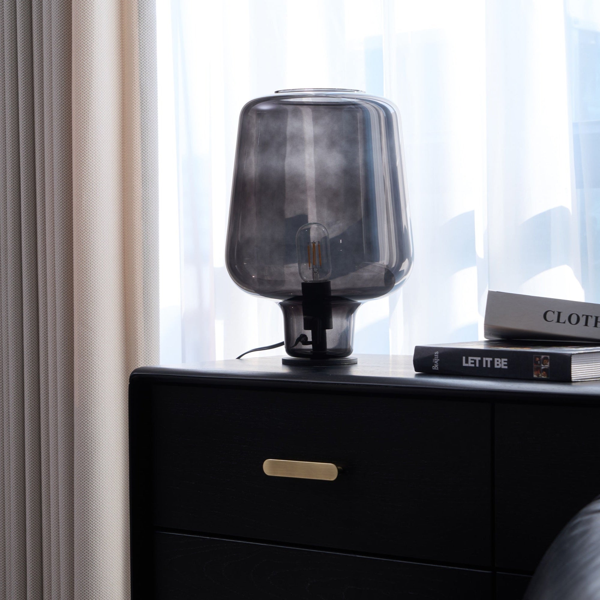 Nalira Table Lamp (2)