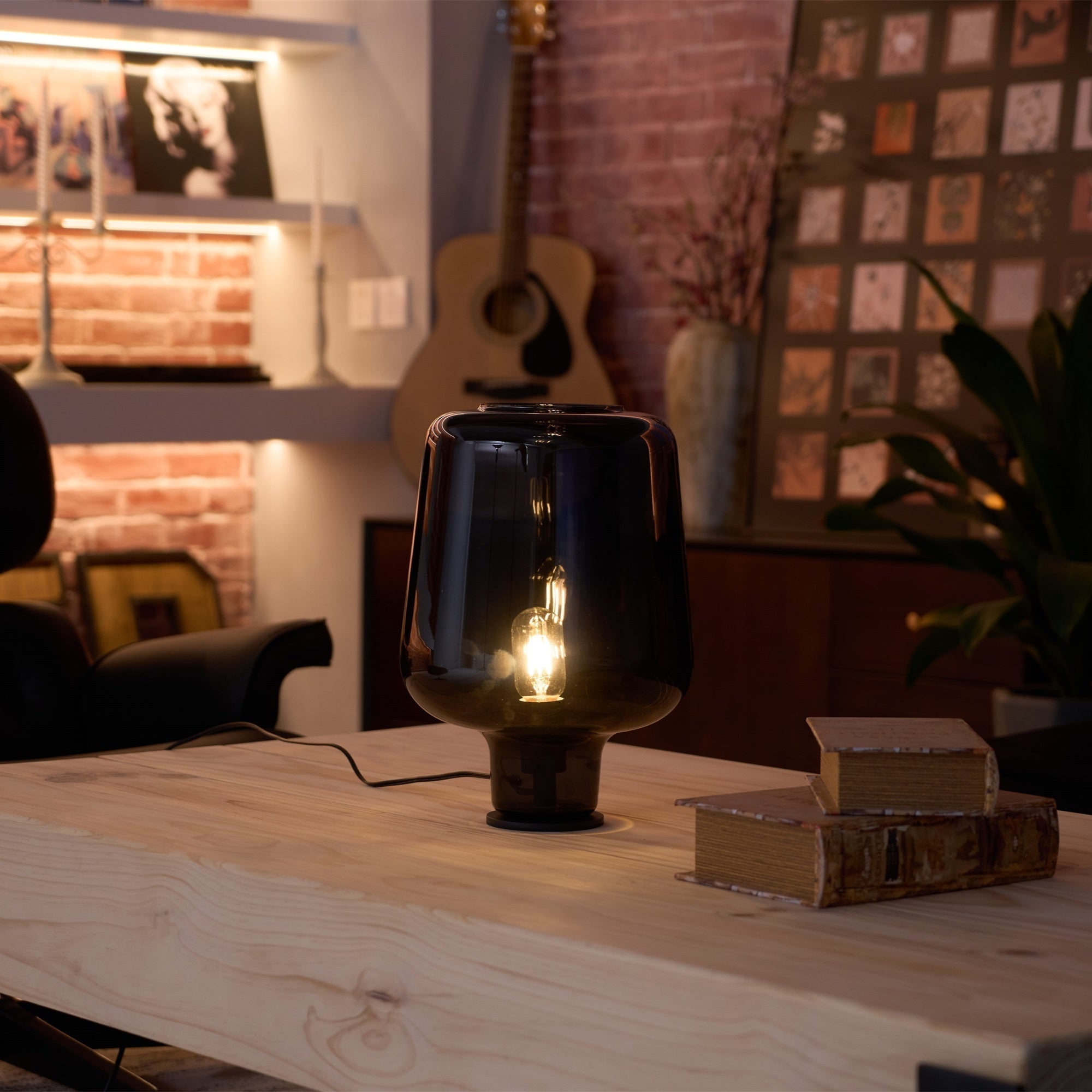 Nalira Table Lamp (2)