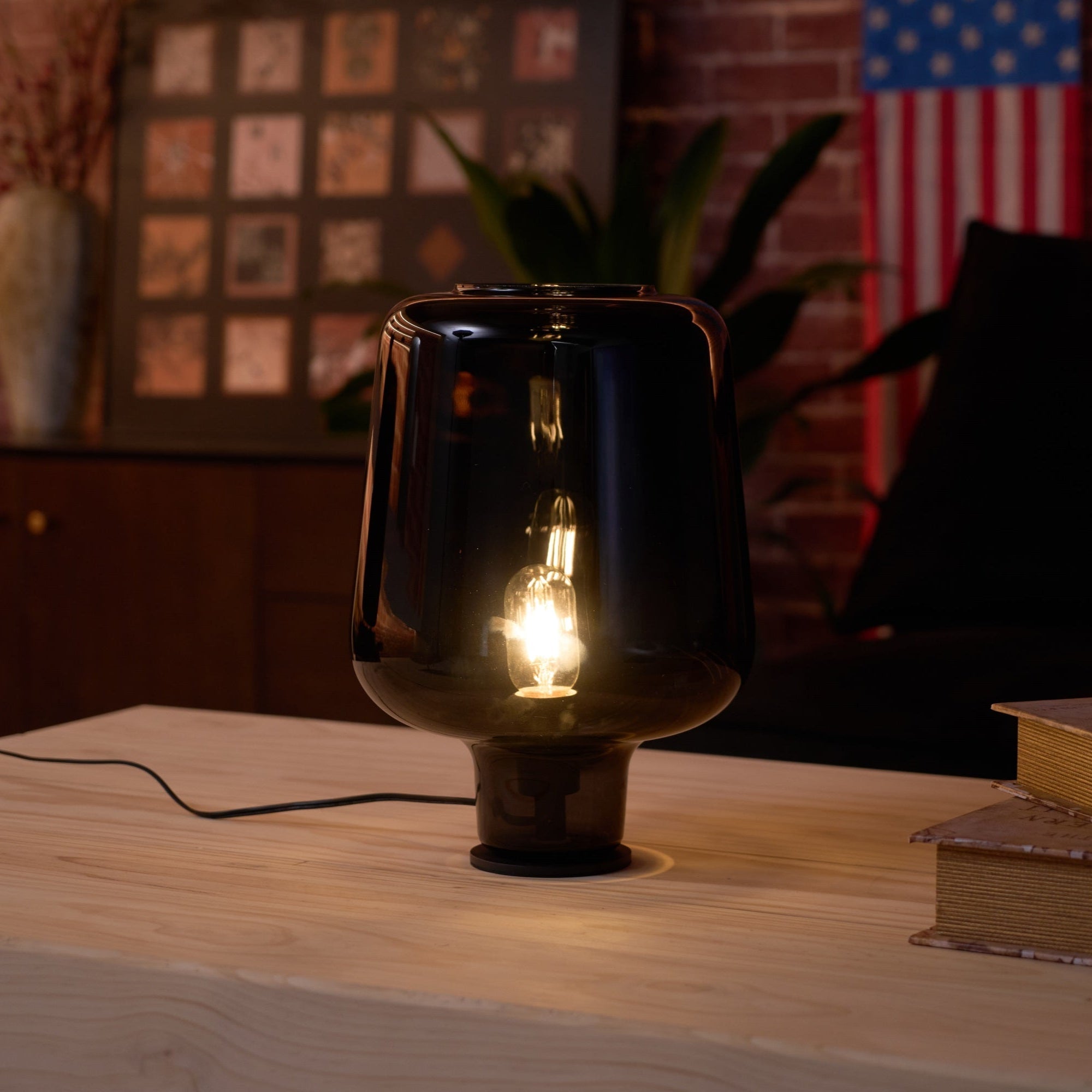 Nalira Table Lamp (2)