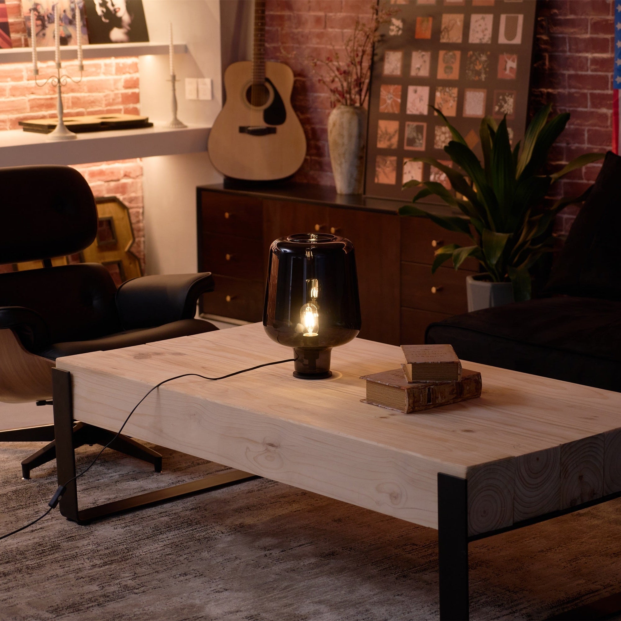 Nalira Table Lamp (2)