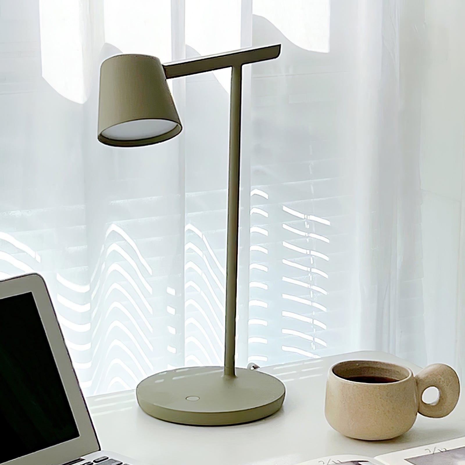 Contiz Table Lamp