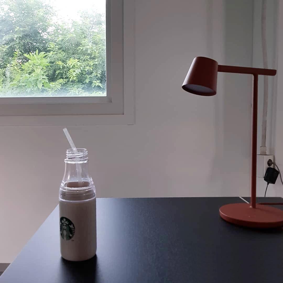 Contiz Table Lamp