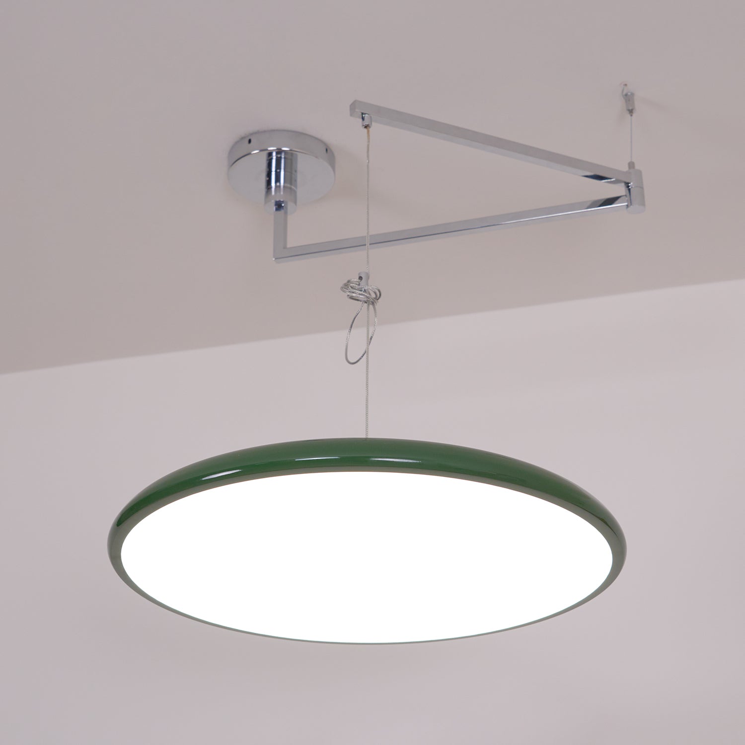 Oakalas Pendant Light