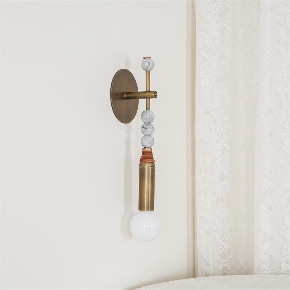Yaror Wall Light