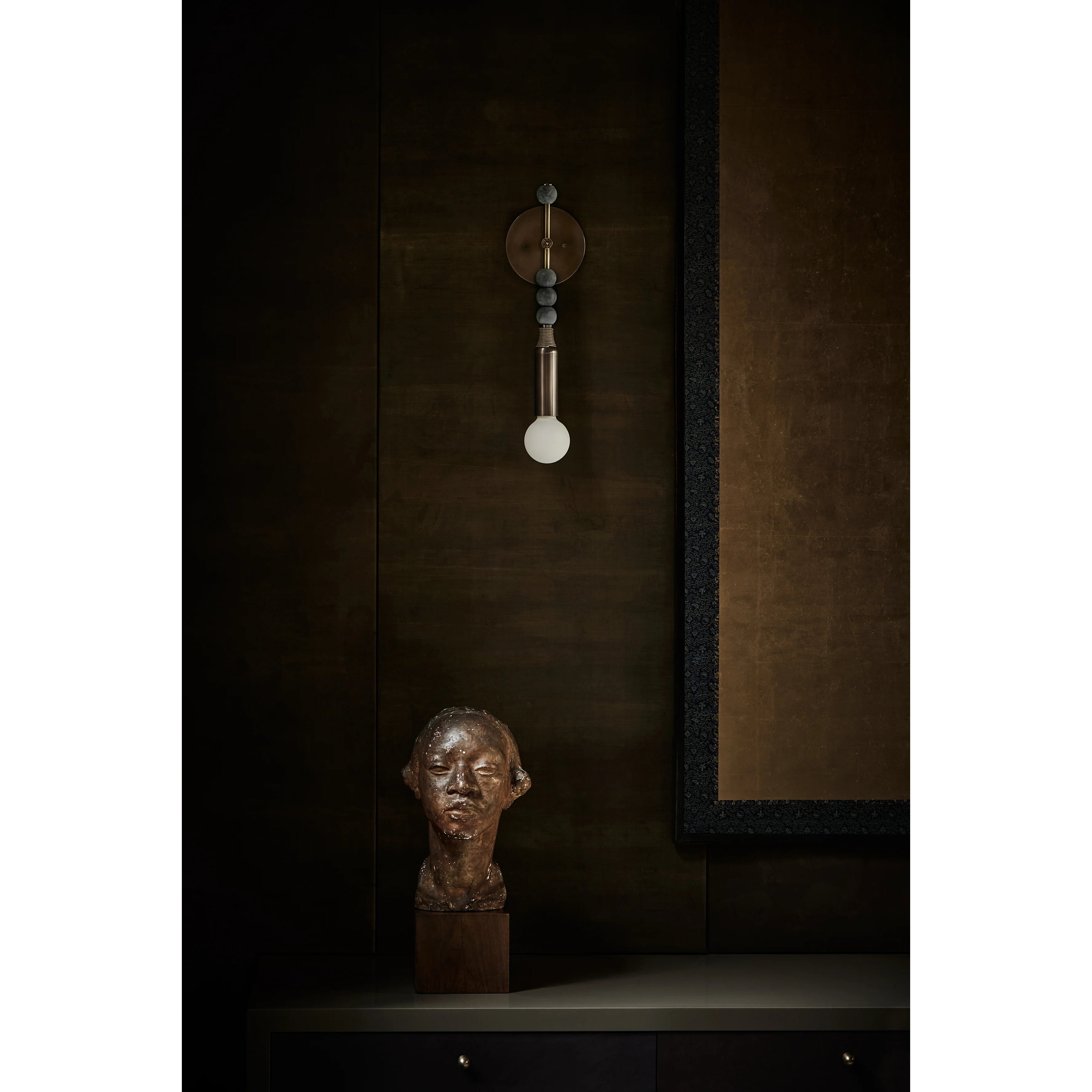 Yaror Wall Light