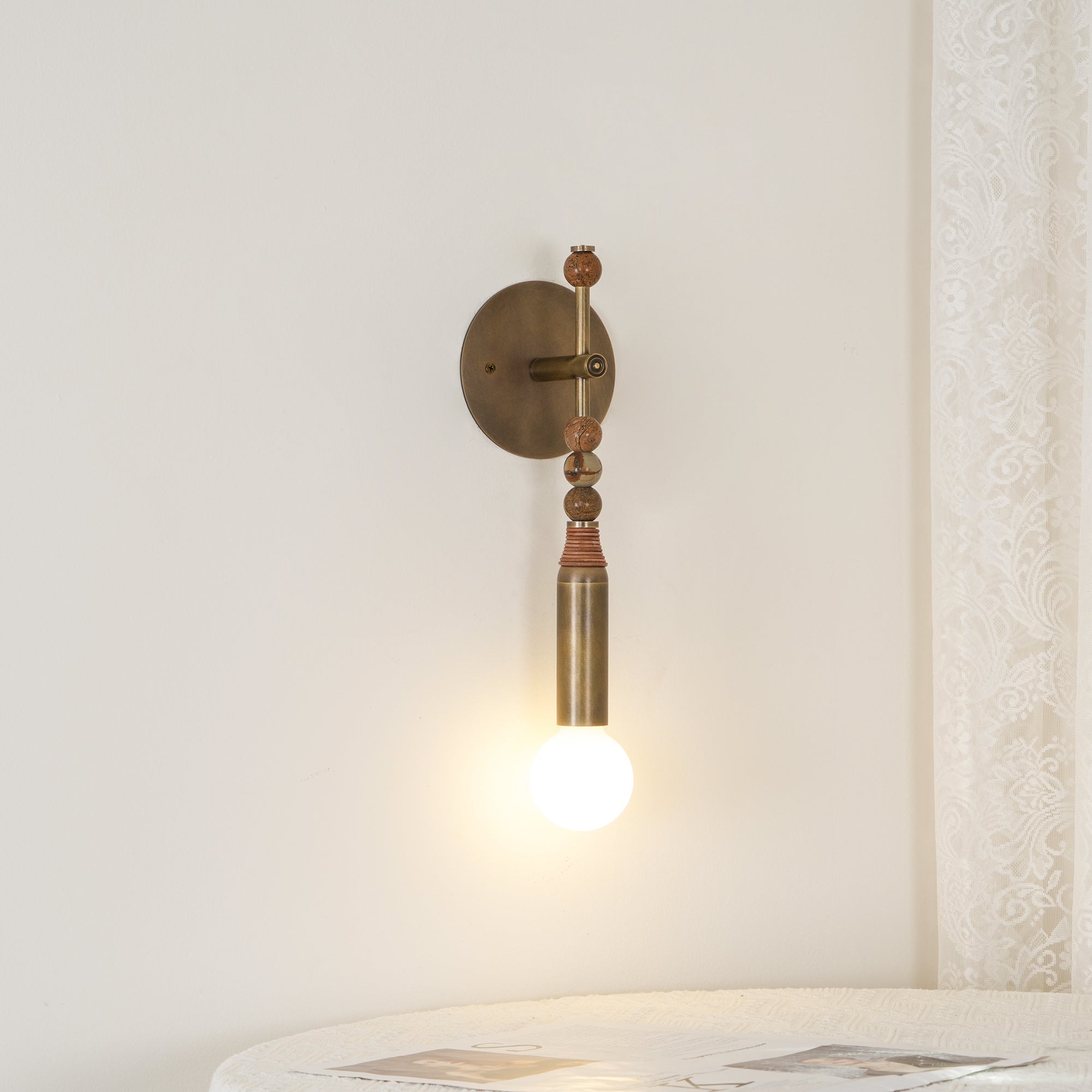 Yaror Wall Light