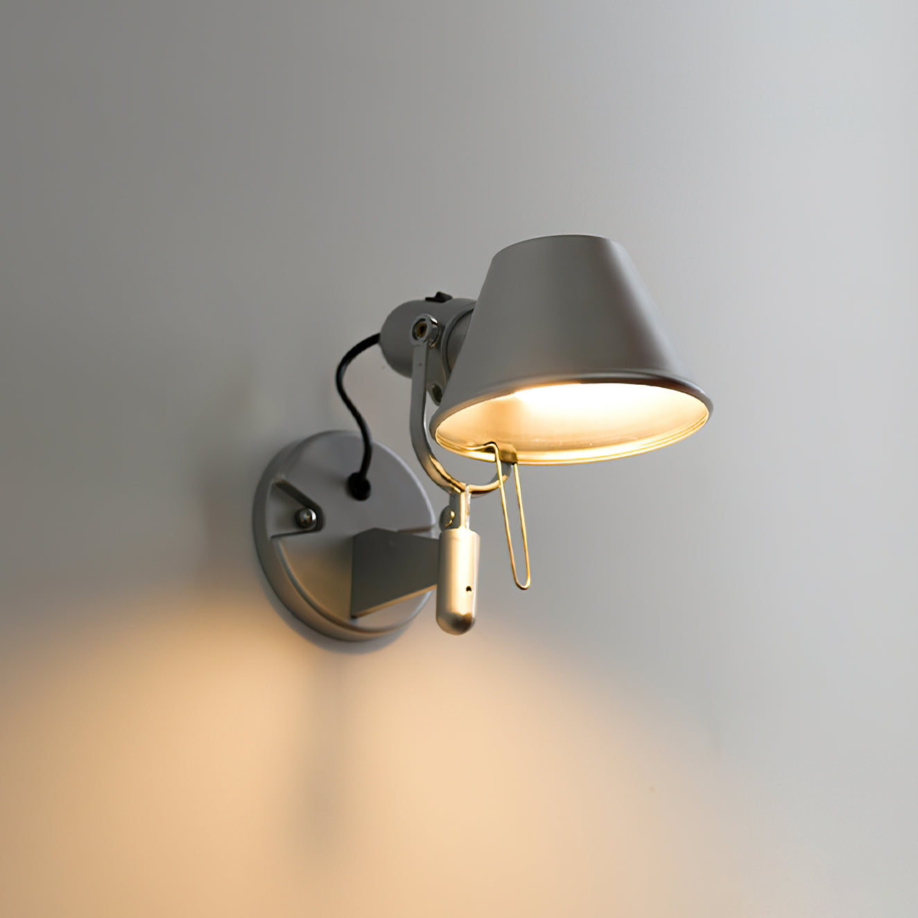 Tolemeo Wall Light