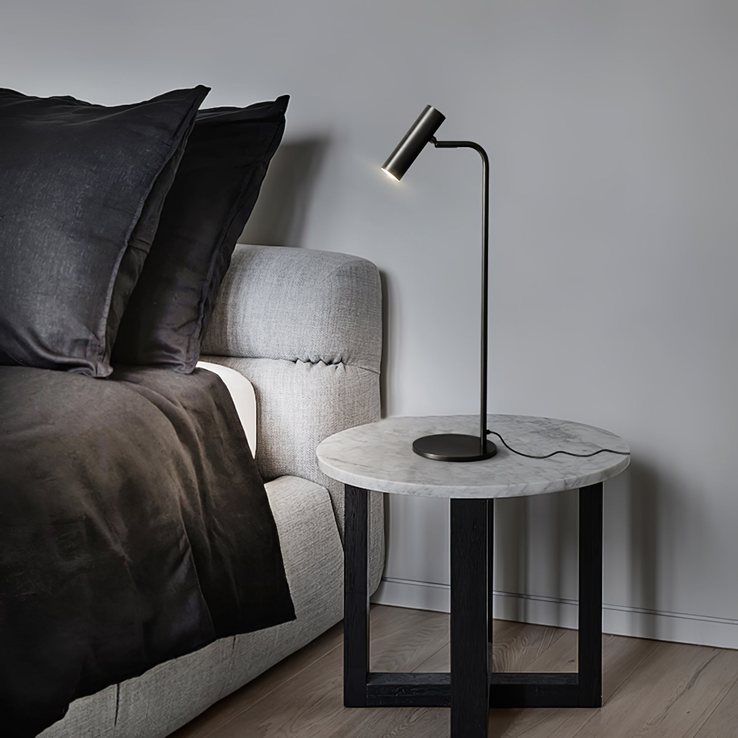 Zelvano Table Lamp