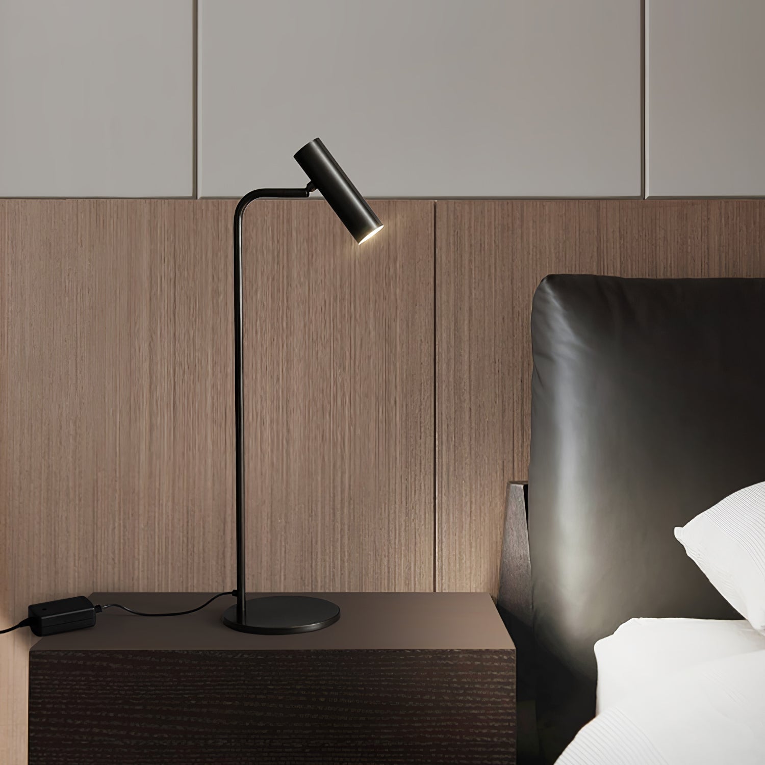 Zelvano Table Lamp