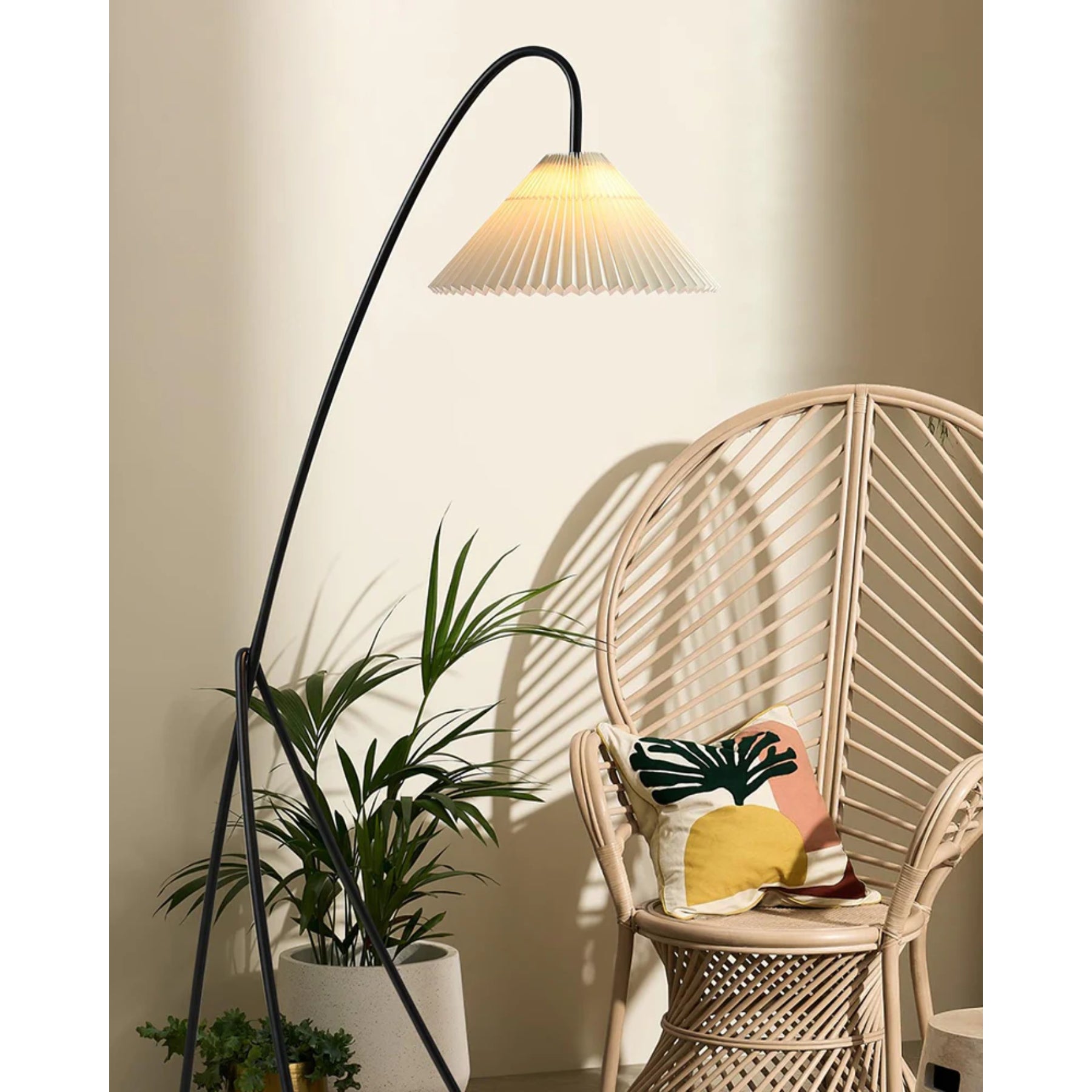 Caralaven Floor Lamp