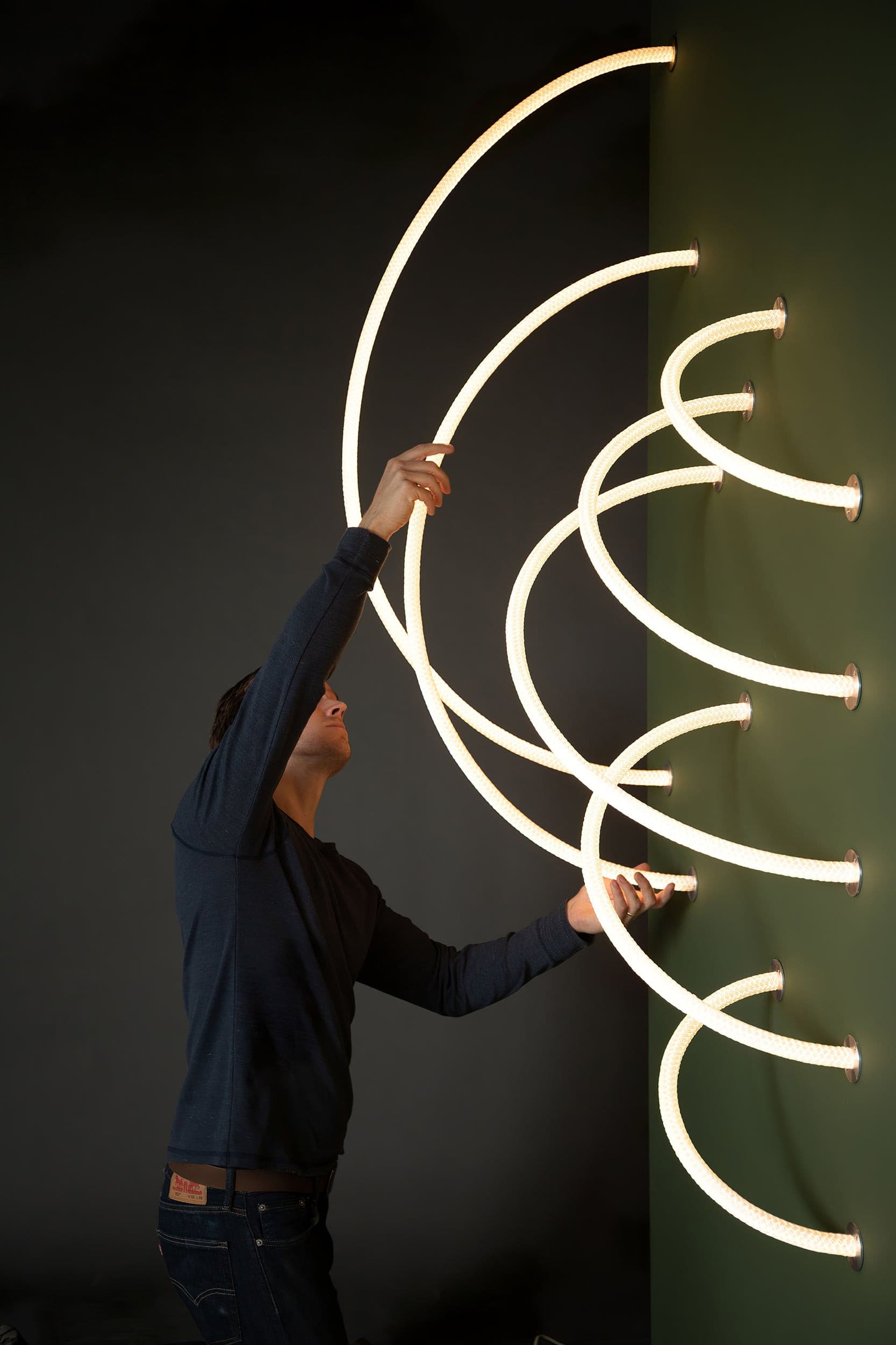 Vellre Flexible Pendant Light