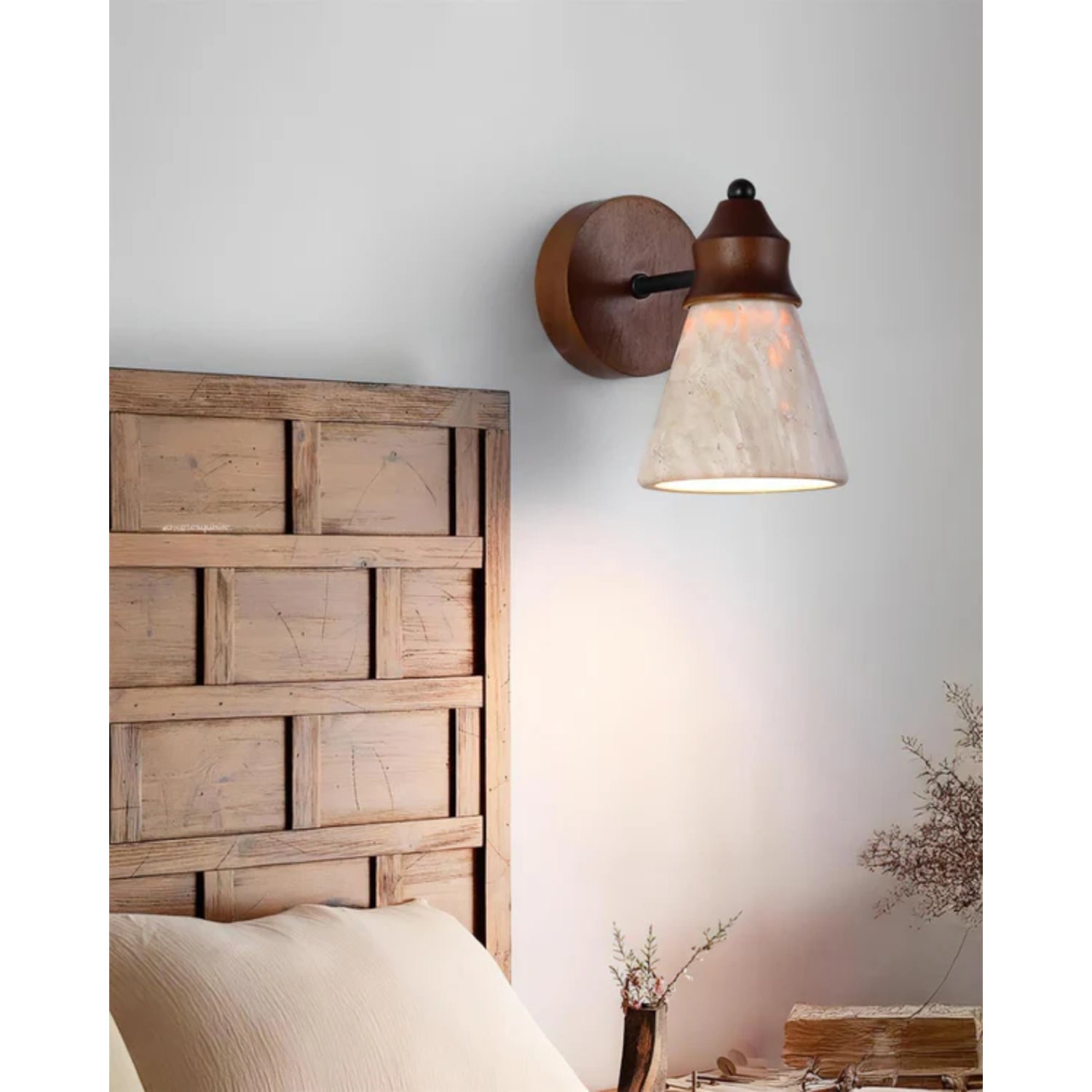 Tomiso Natural Stone Wall Light