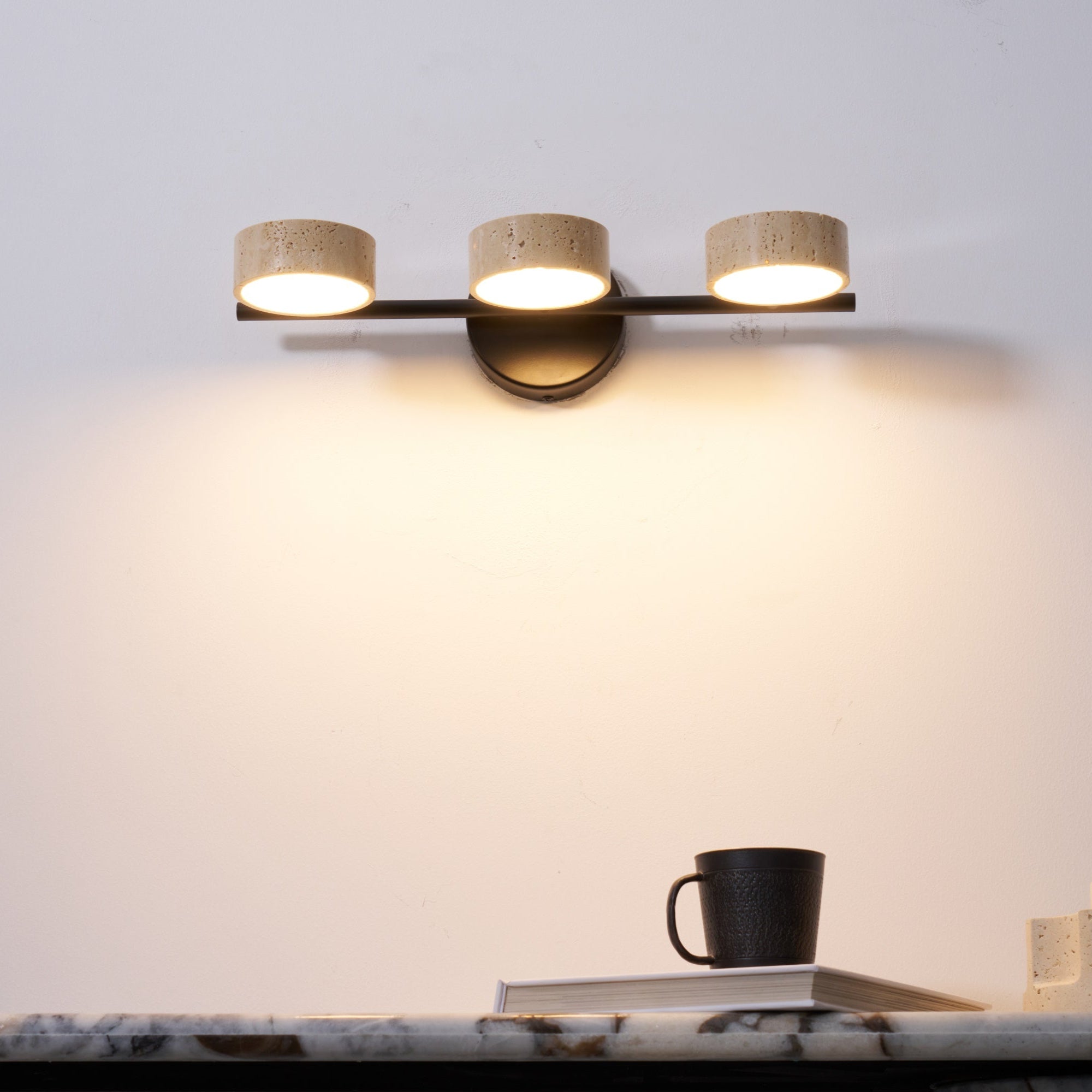 Vamisy Wall Light