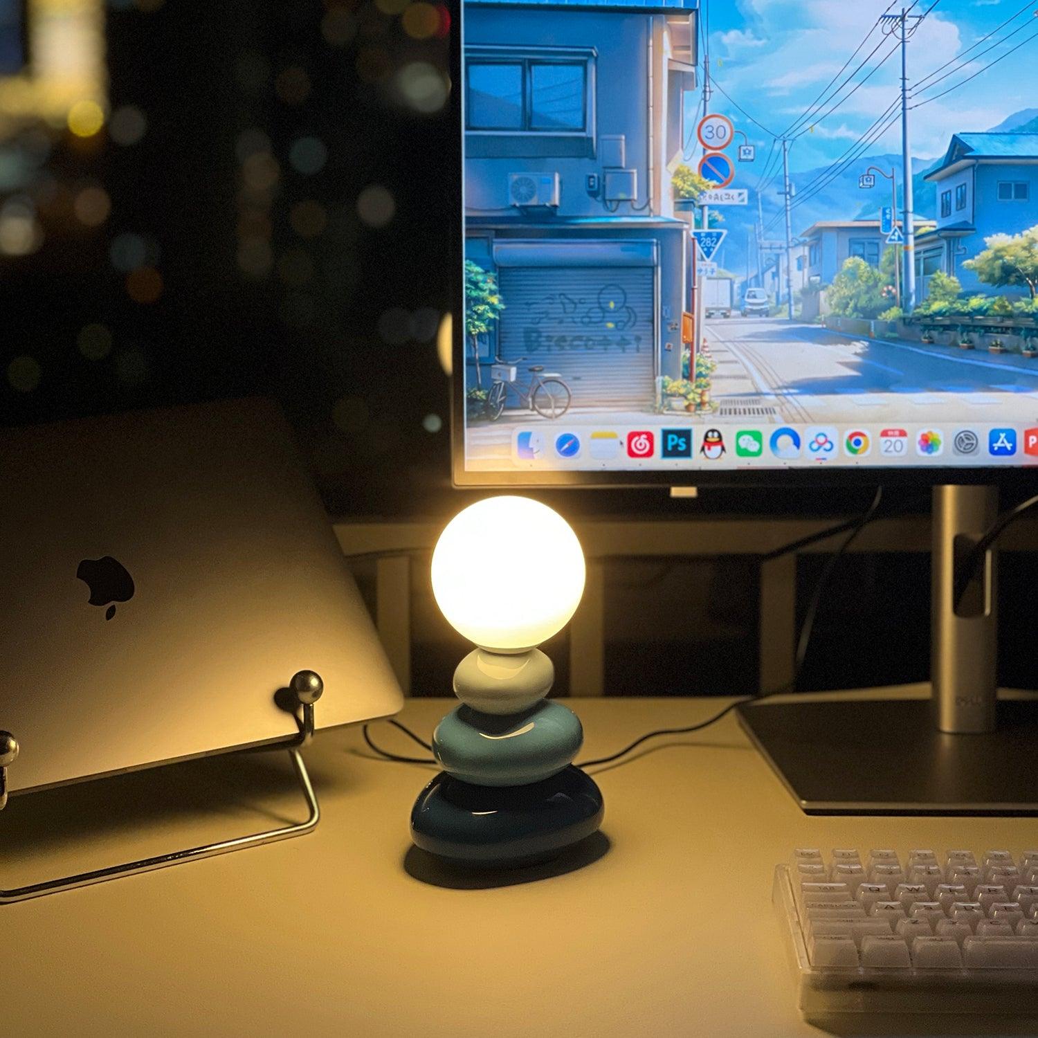 Molzor Stacked Table Lamp
