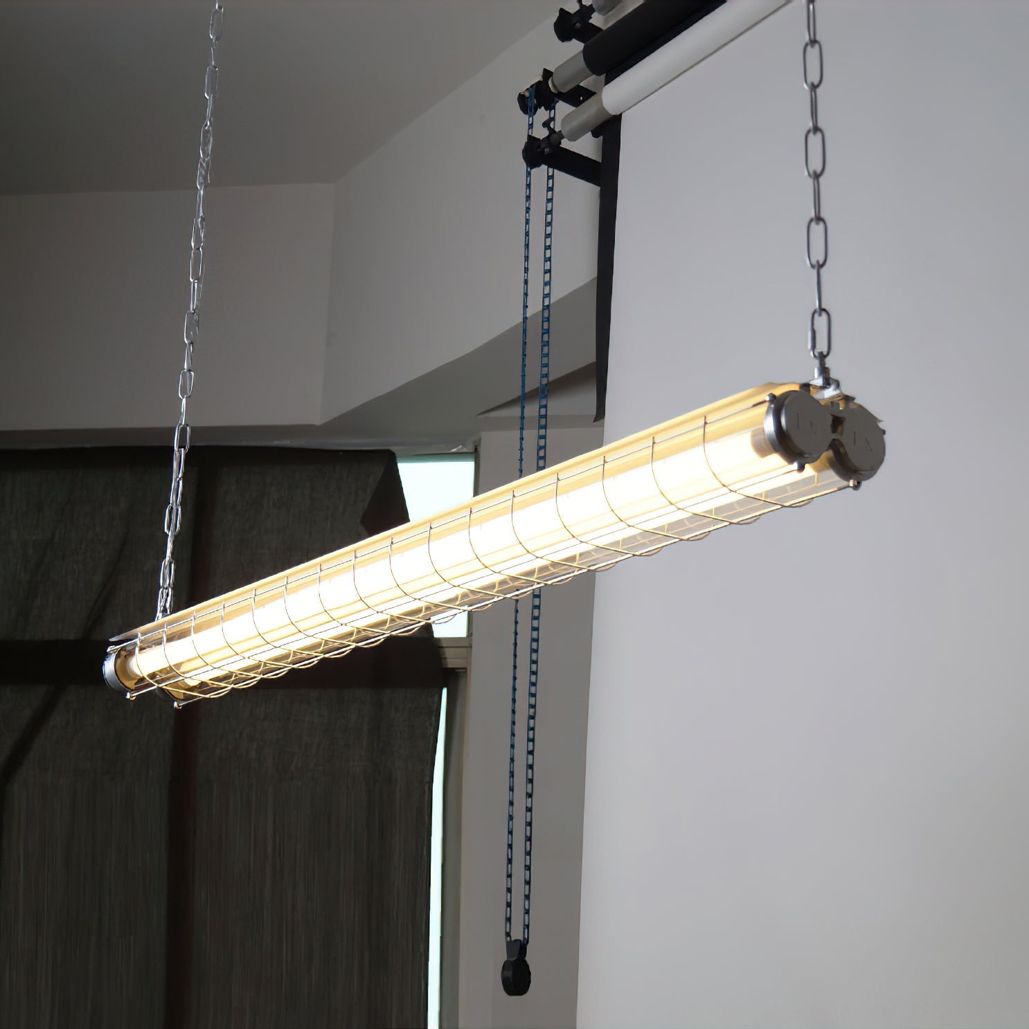 Silas Pendant Light