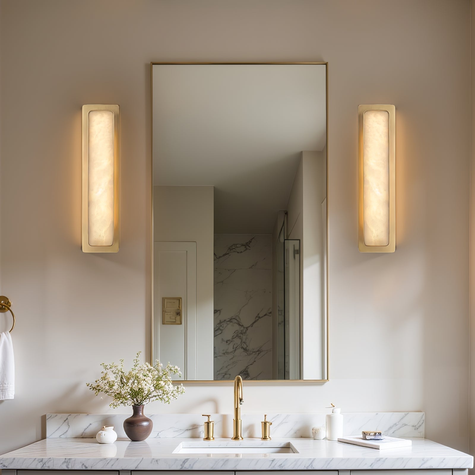 Joades Wall Light