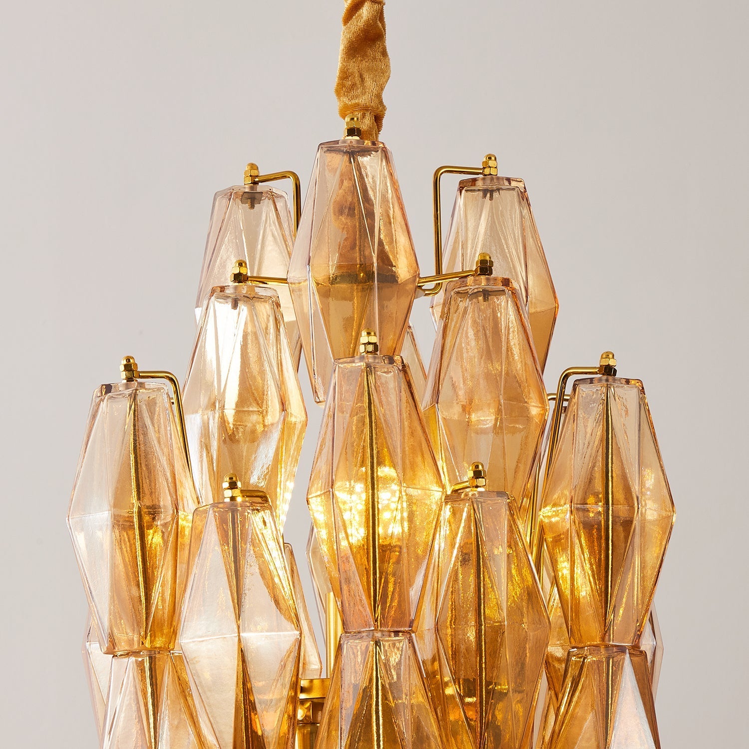 Venemico Pendant Light