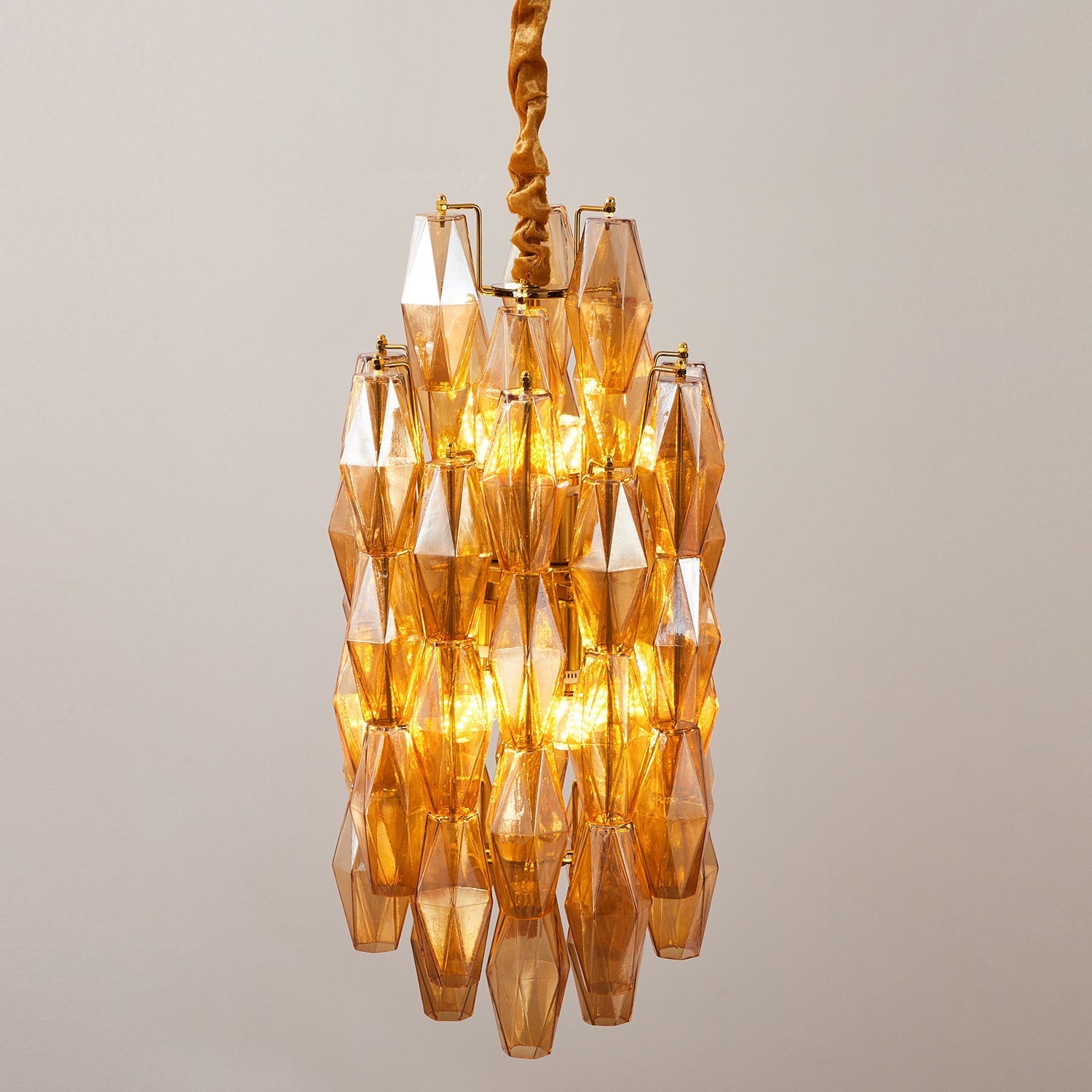 Venemico Pendant Light