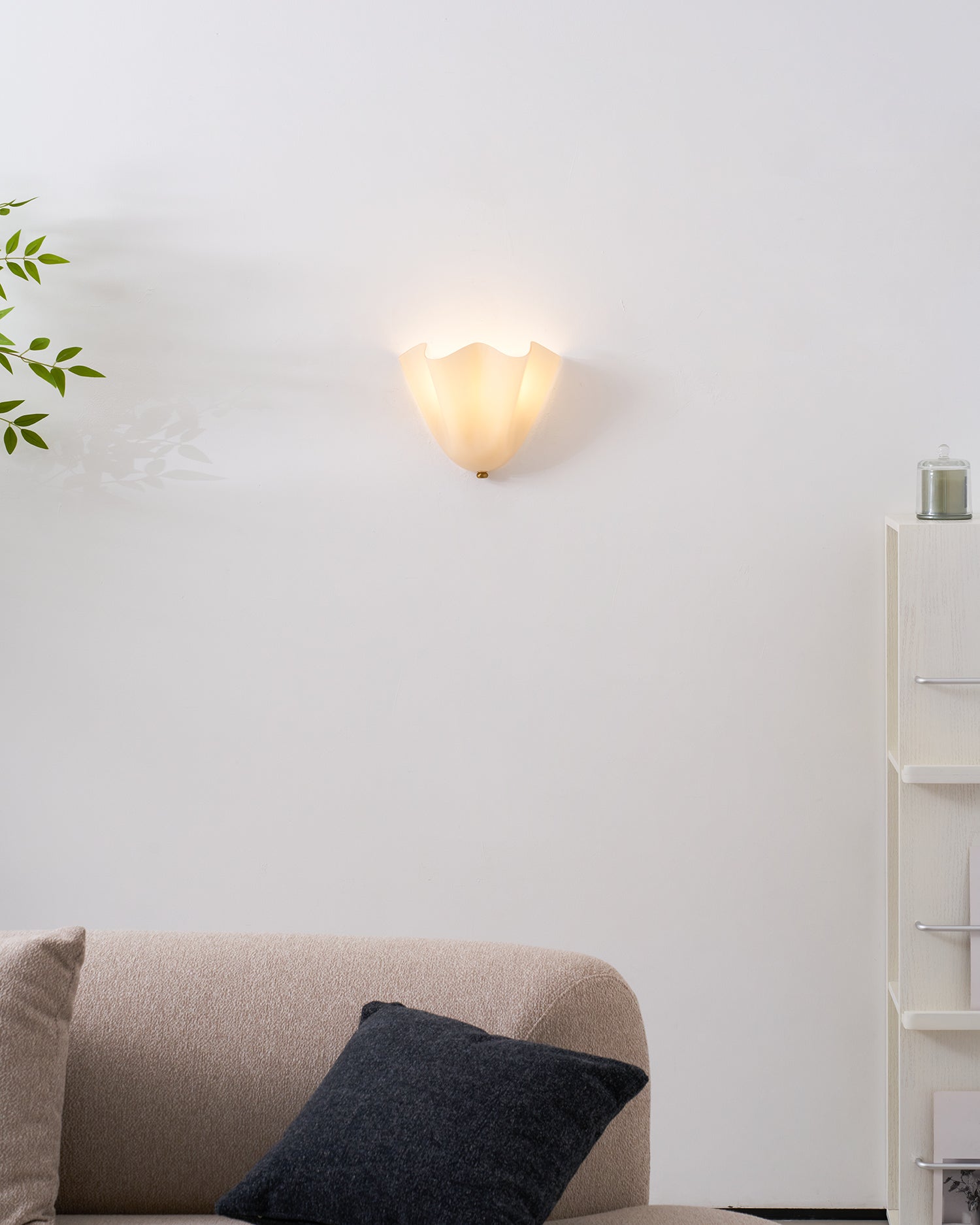 Wrena Wall Light