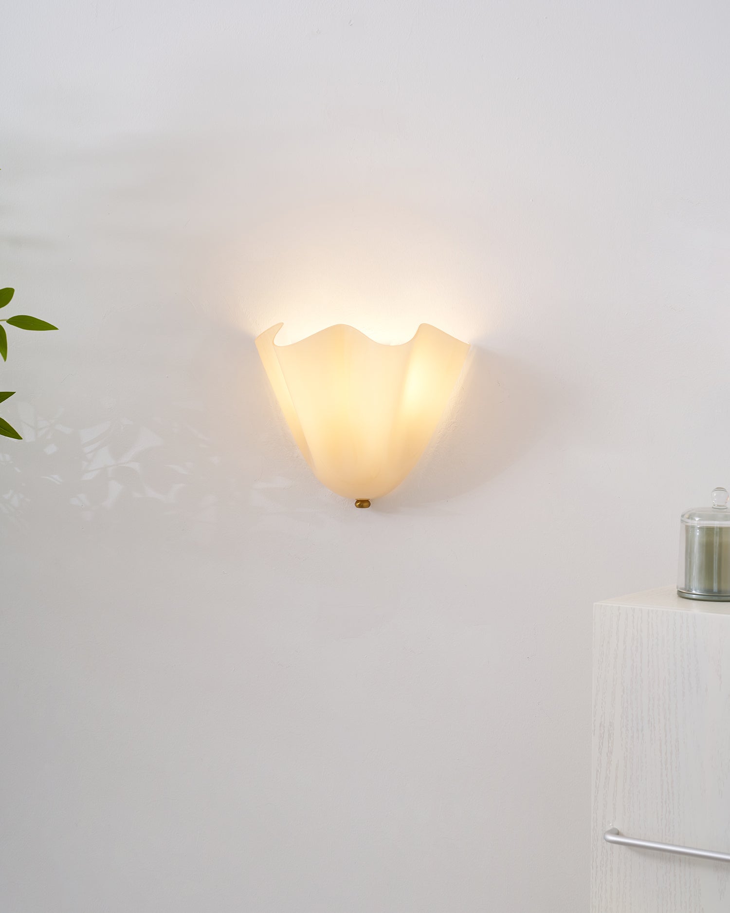 Wrena Wall Light