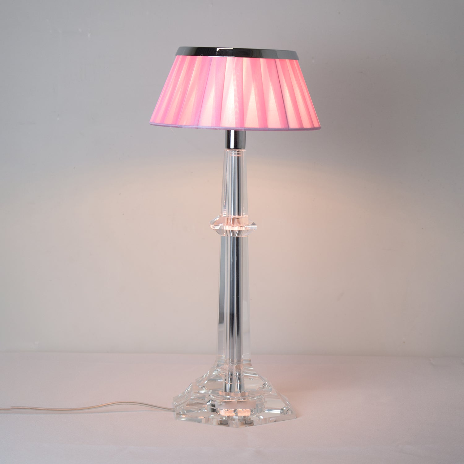 Vesollo Table Lamp