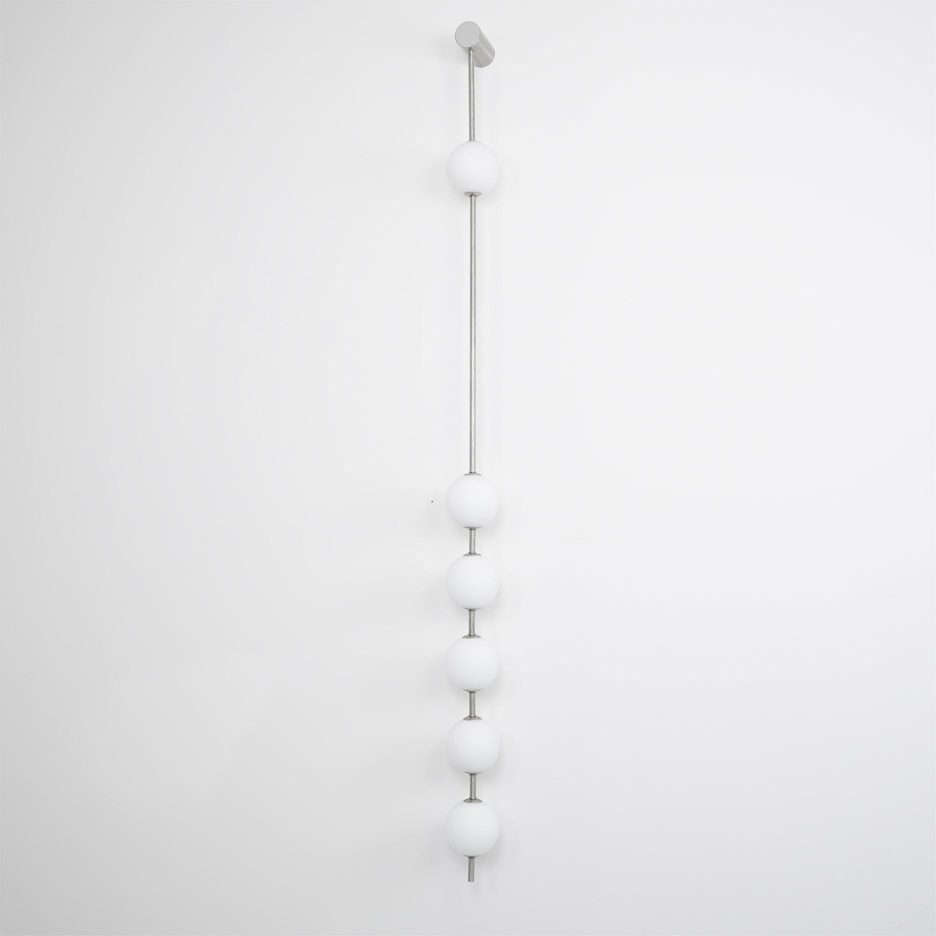Linowell Globe Wall Light