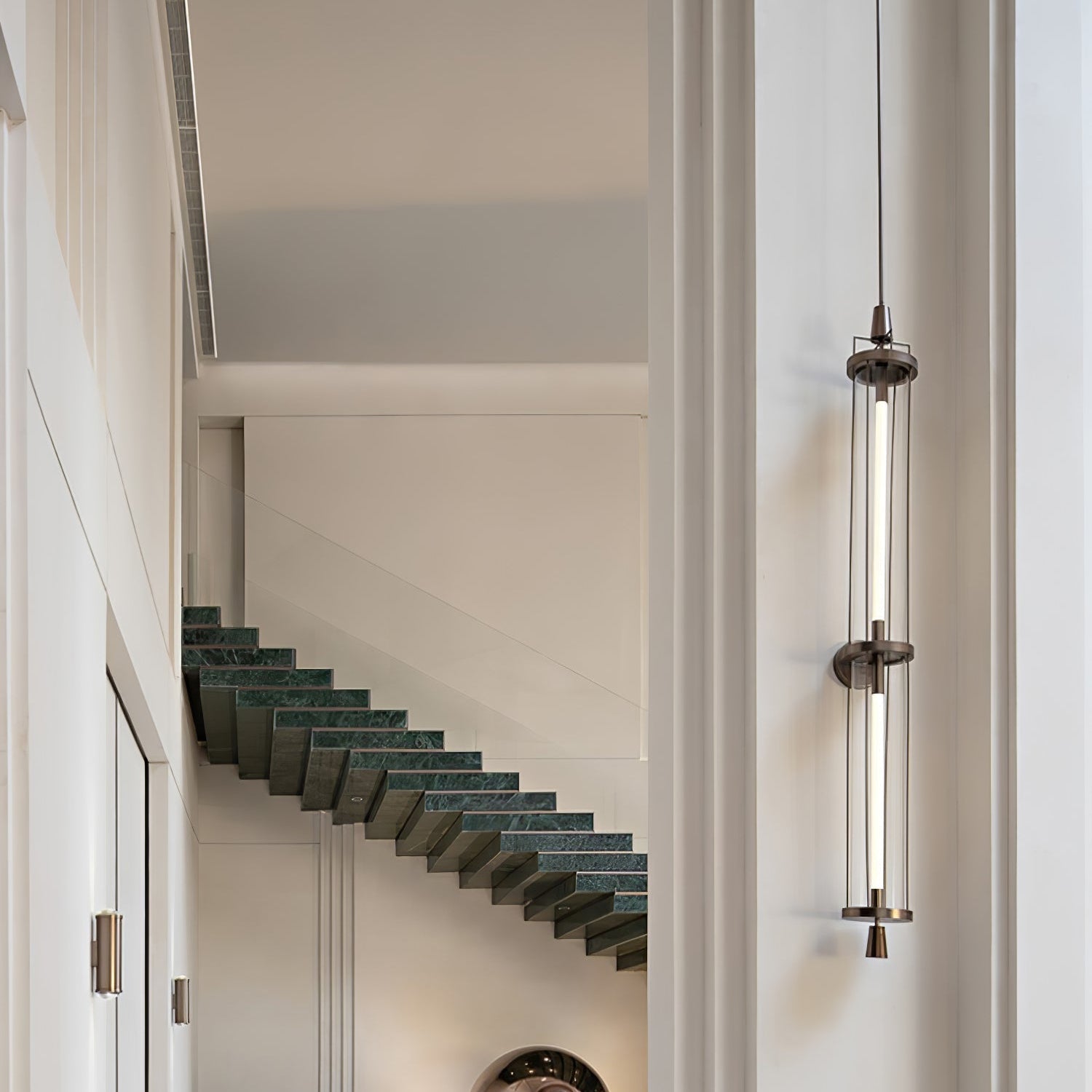 Vorena Vertical Wall Light