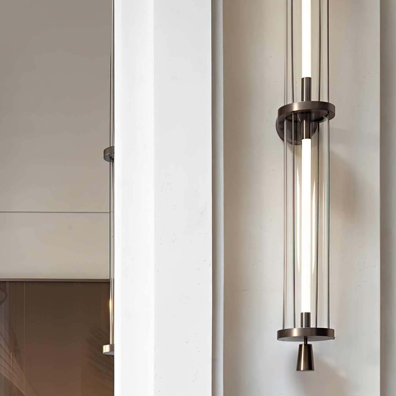 Vorena Vertical Wall Light