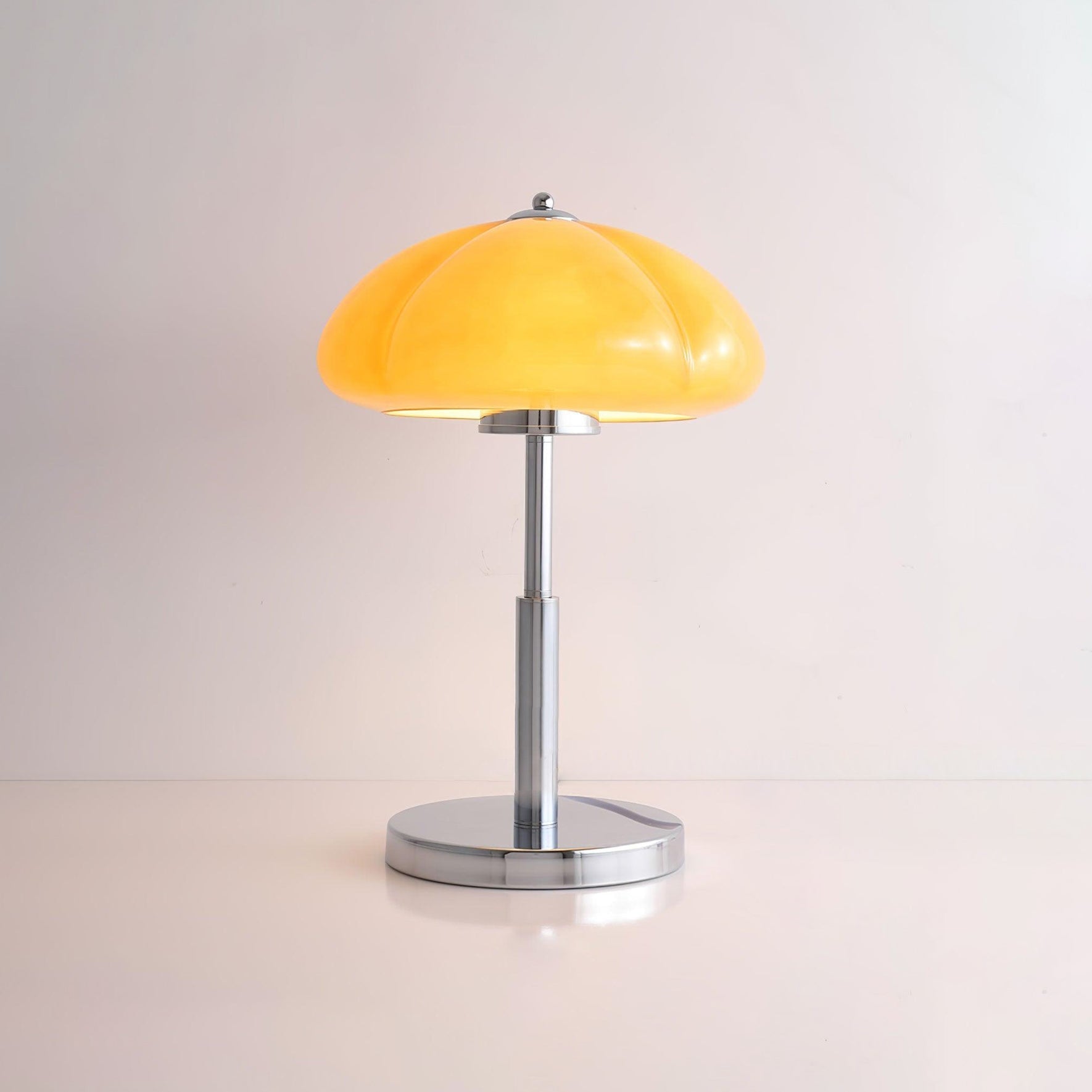 Pilzin Table Lamp