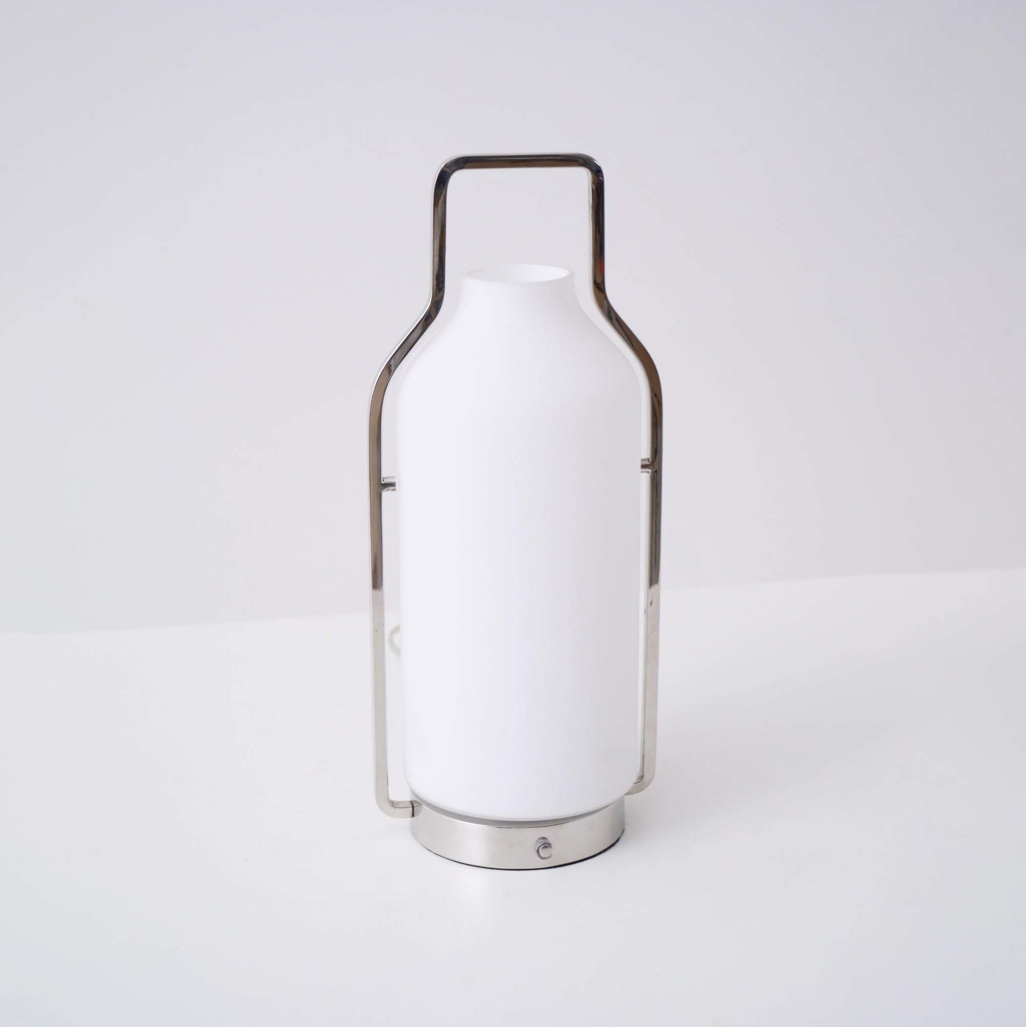 Veinza Table Lamp