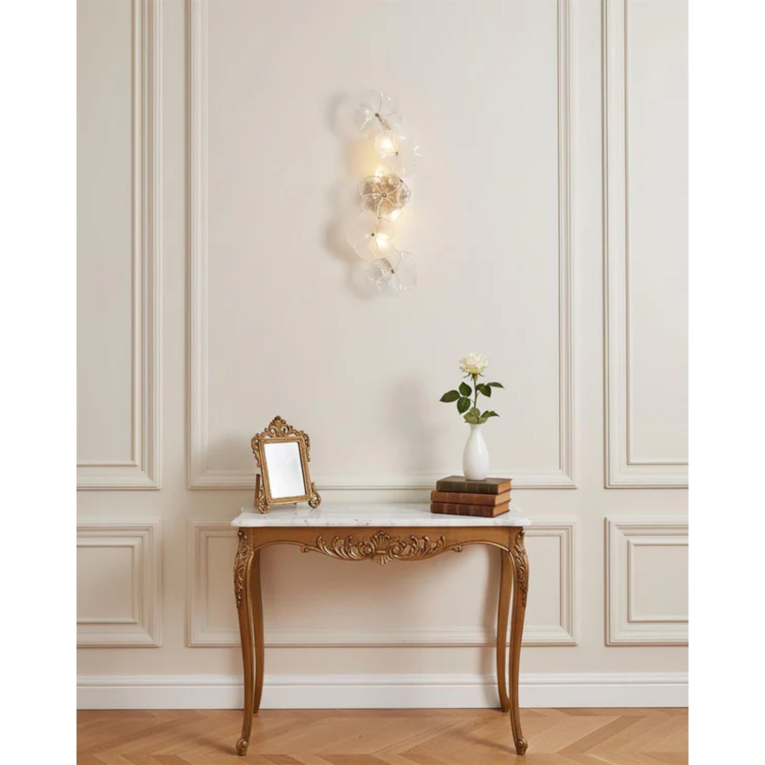 Virelza Flower Wall Light