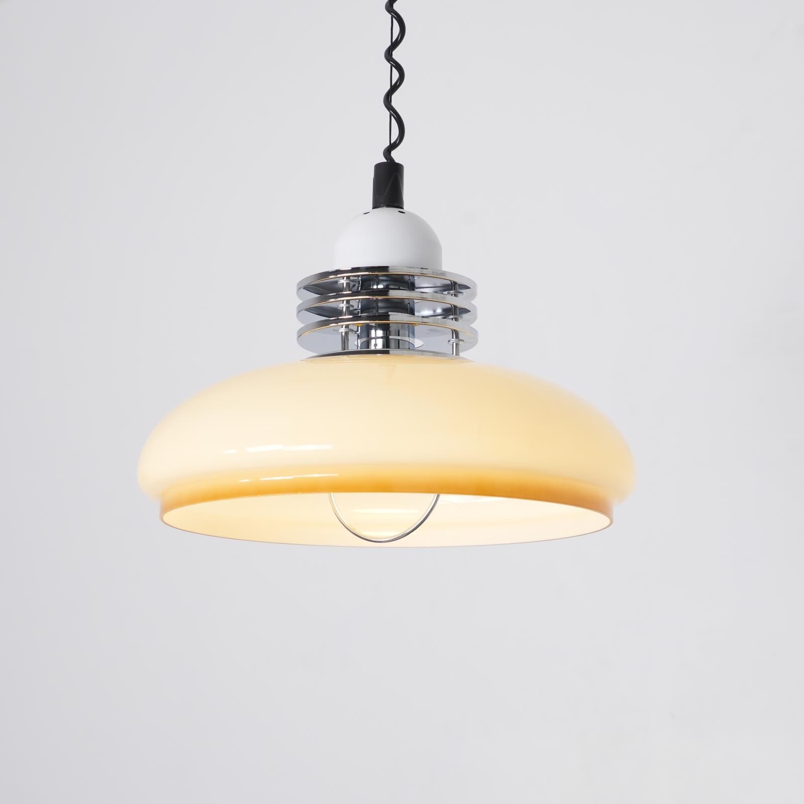 Mevistos Pendant Light