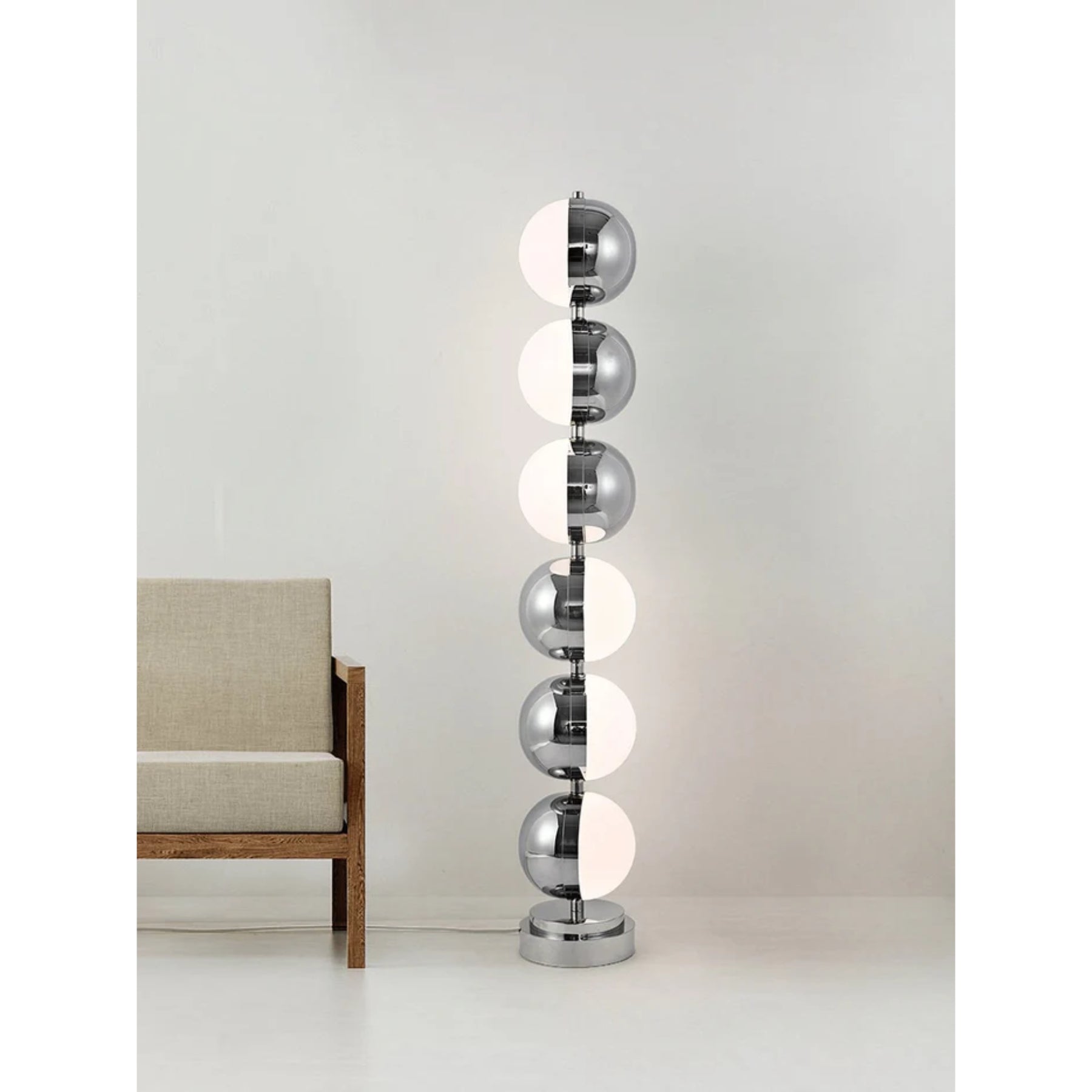 Mestreno Floor Lamp