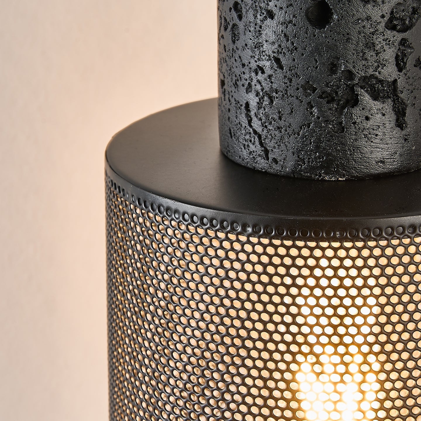 Voletix Pendant Light