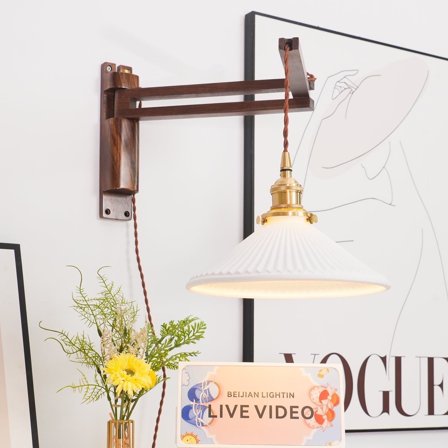 Droven Wall Light