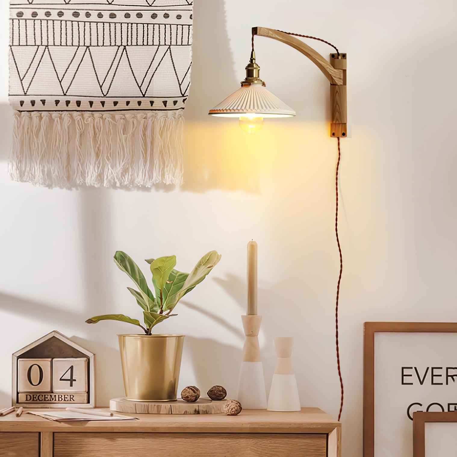 Droven Wall Light