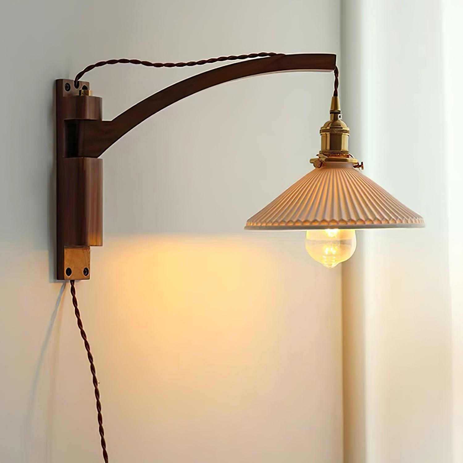 Droven Wall Light